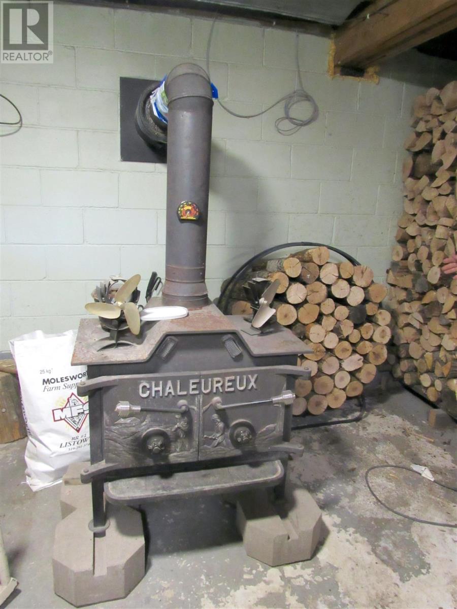 76 Chiblow Lake Rd, Iron Bridge, Ontario P0R 1H0 - Photo 27 - SM262636