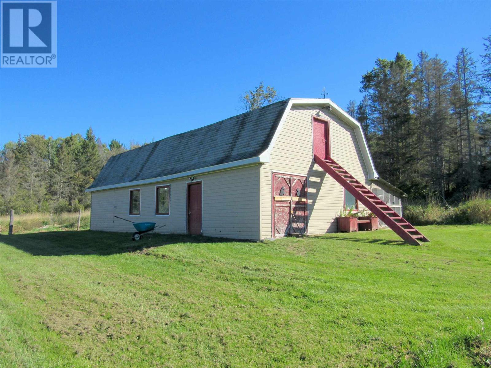76 Chiblow Lake Rd, Iron Bridge, Ontario P0R 1H0 - Photo 32 - SM262636