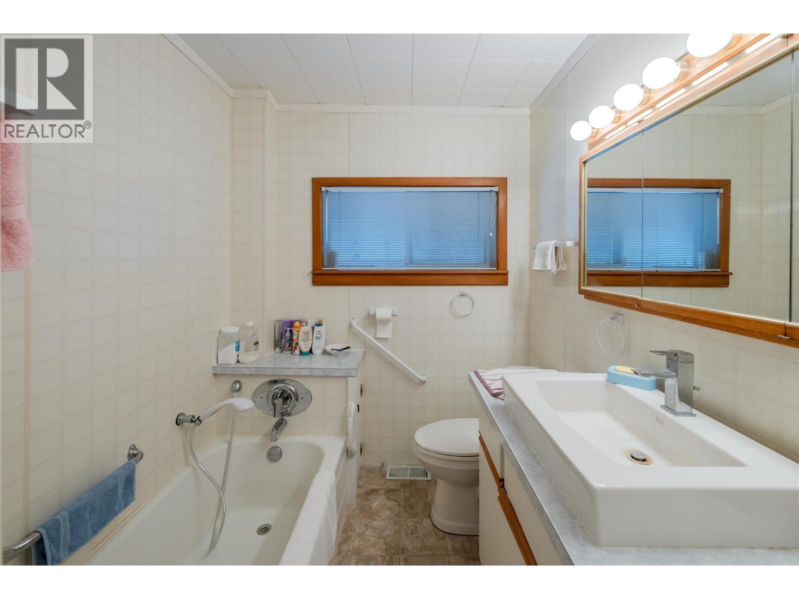 525 Skagit Avenue, Oliver, British Columbia  V0H 1T0 - Photo 28 - 10401189