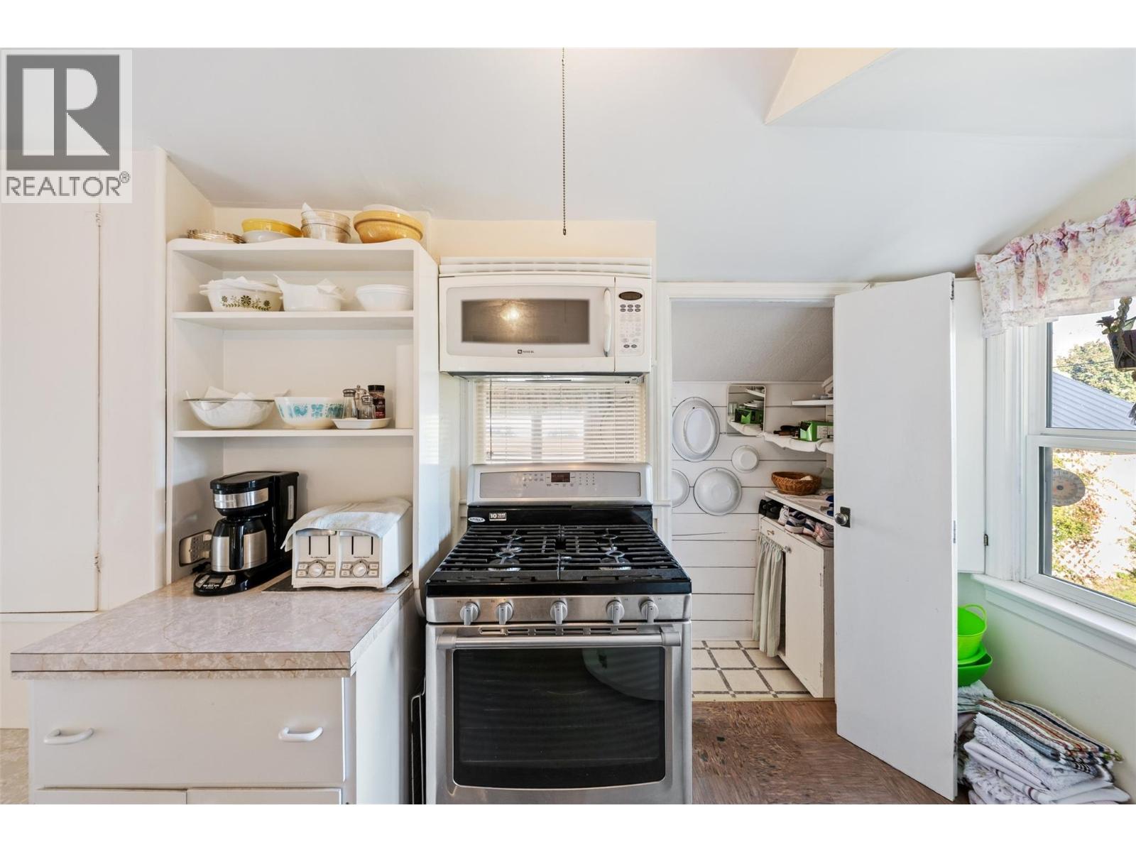 525 Skagit Avenue, Oliver, British Columbia  V0H 1T0 - Photo 6 - 10401189