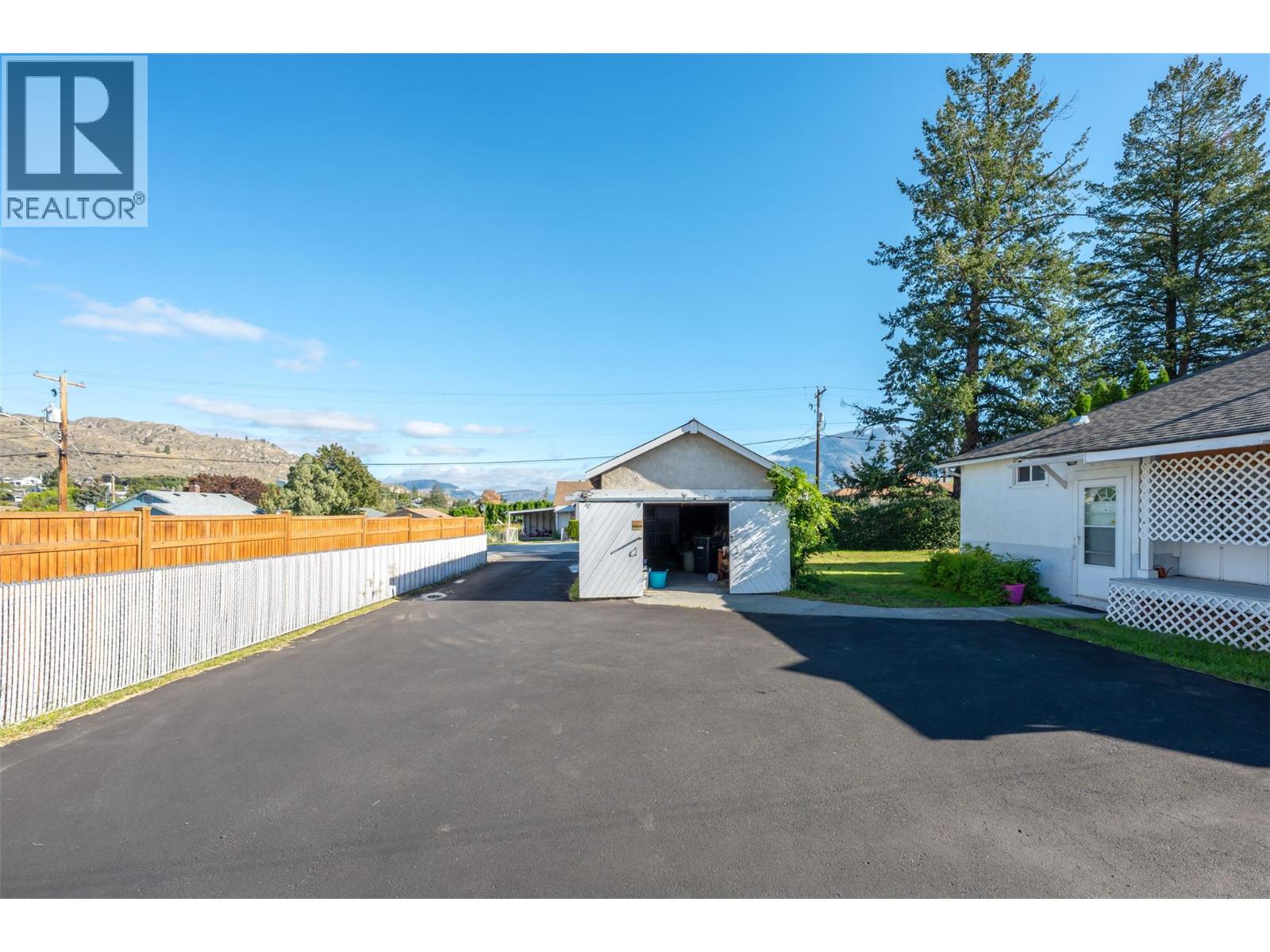 525 Skagit Avenue, Oliver, British Columbia  V0H 1T0 - Photo 46 - 10401189