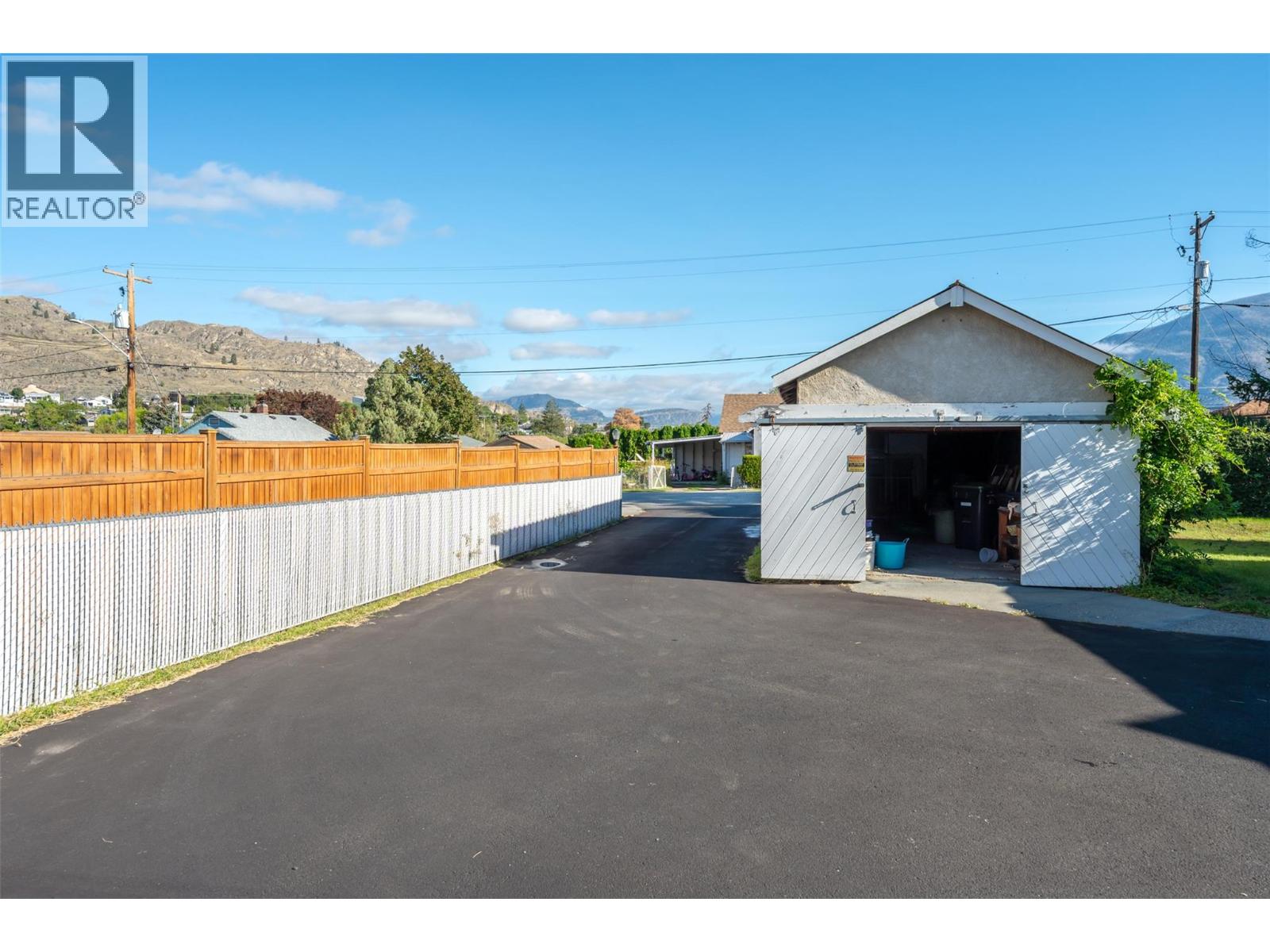 525 Skagit Avenue, Oliver, British Columbia  V0H 1T0 - Photo 47 - 10401189