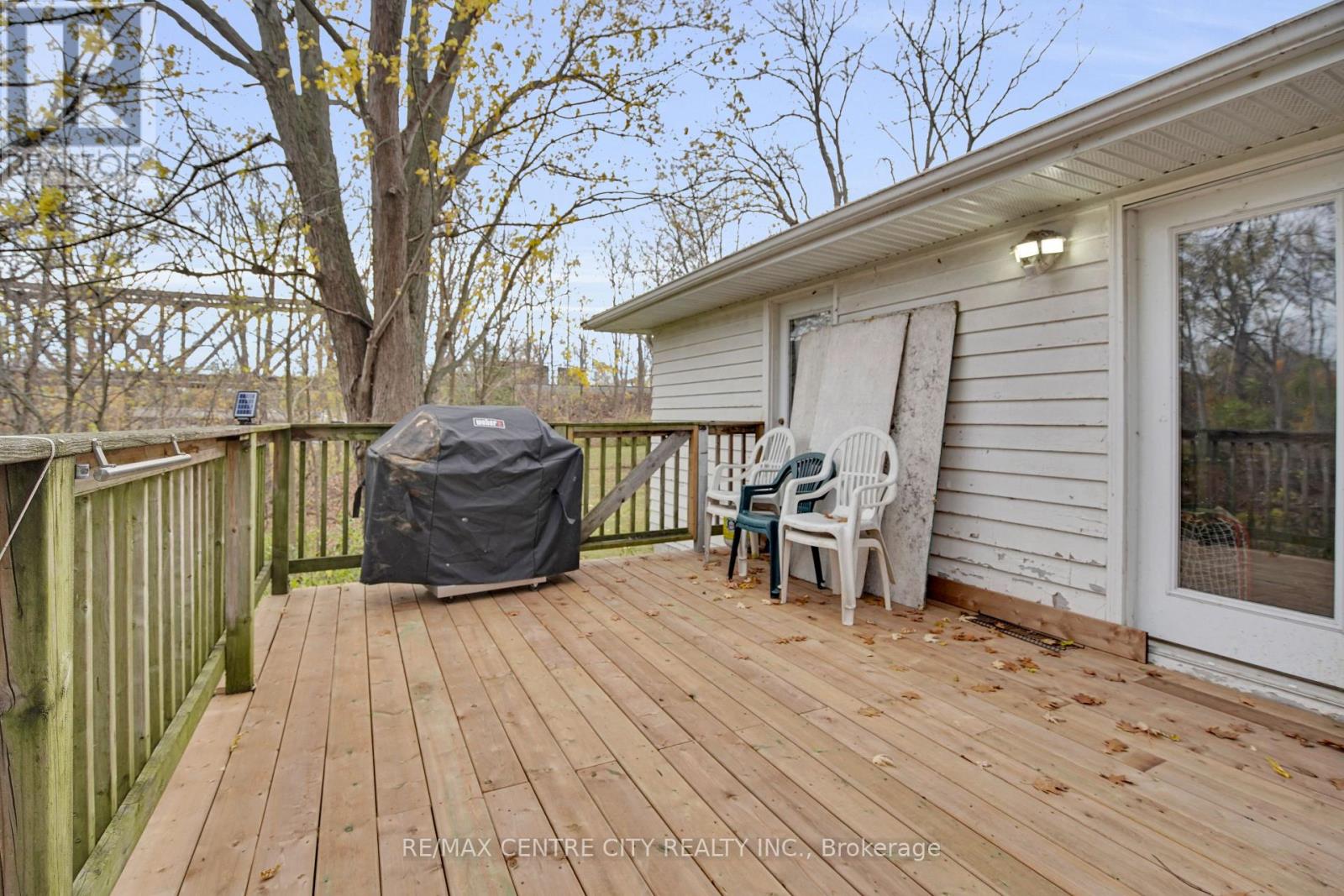 2 Saunby Street, London North, Ontario  N6G 1A1 - Photo 24 - X13818204