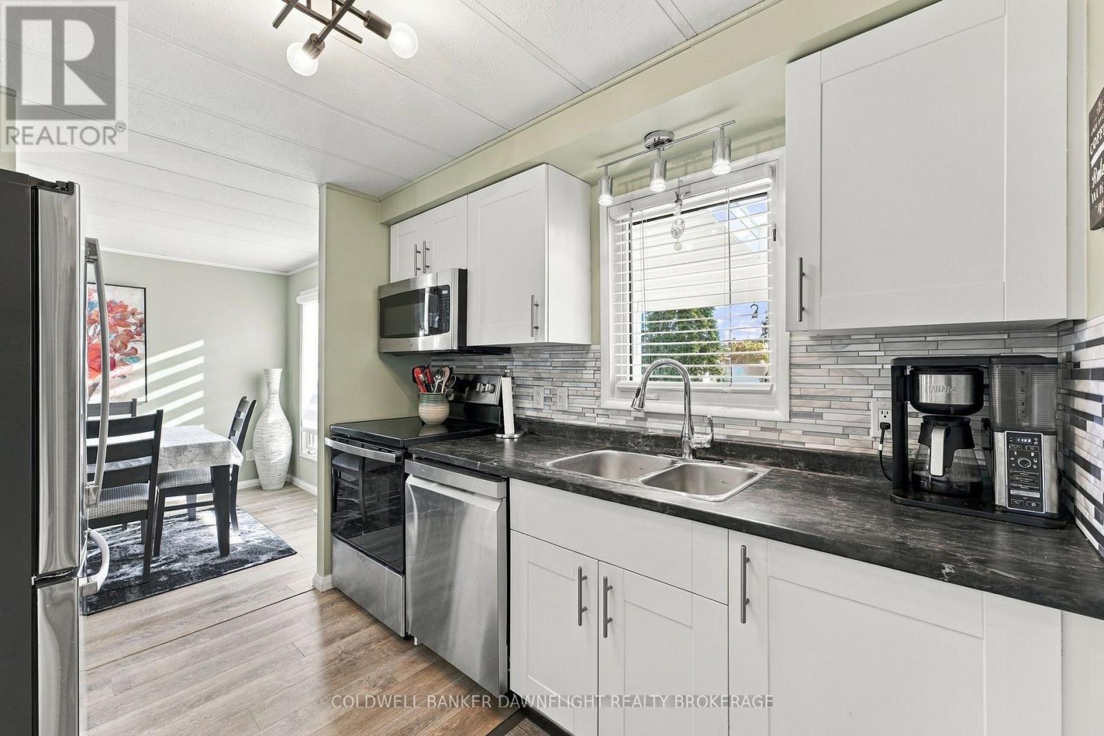 29 Redford Drive, South Huron, Ontario  N0M 1S3 - Photo 16 - X13818232