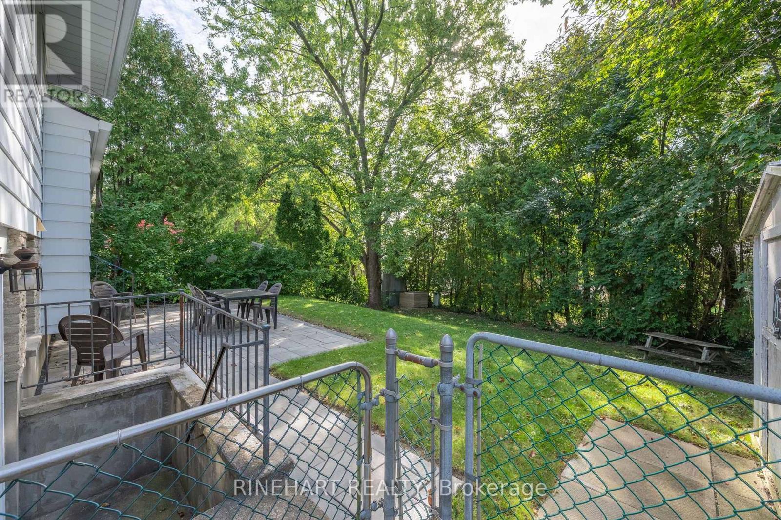 140 Paperbirch Crescent, London North, Ontario  N6G 1L7 - Photo 32 - X13818312