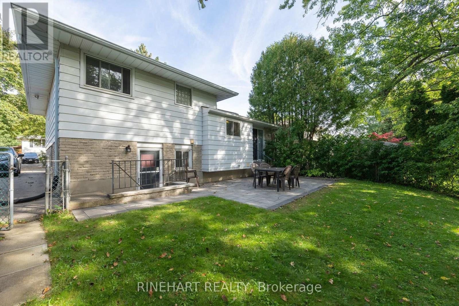 140 Paperbirch Crescent, London North, Ontario  N6G 1L7 - Photo 36 - X13818312