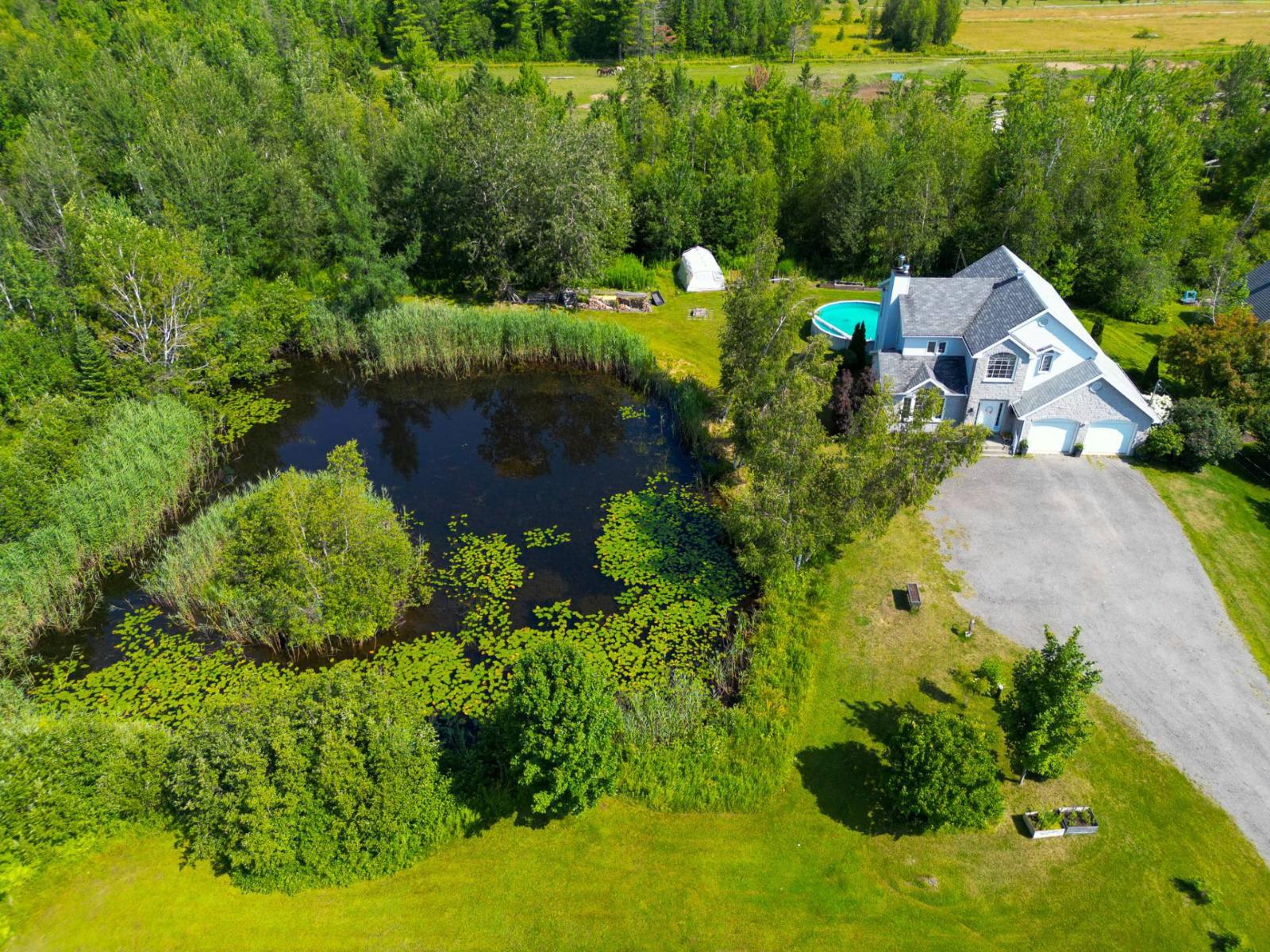 121 Rue du Magor Sherbrooke (Brompton/Rock Forest/Saint-Élie/Deauville) Quebec Canada J1N4A3 4