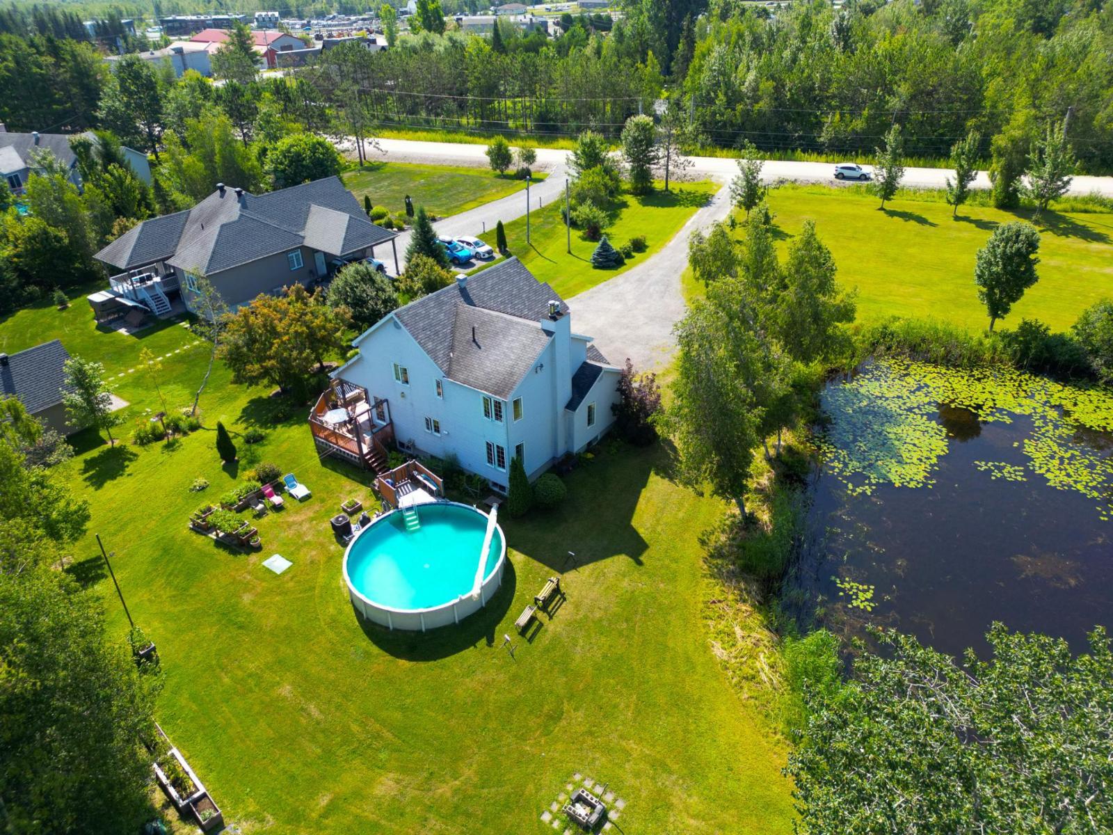 121 Rue du Magor Sherbrooke (Brompton/Rock Forest/Saint-Élie/Deauville) Quebec Canada J1N4A3 5