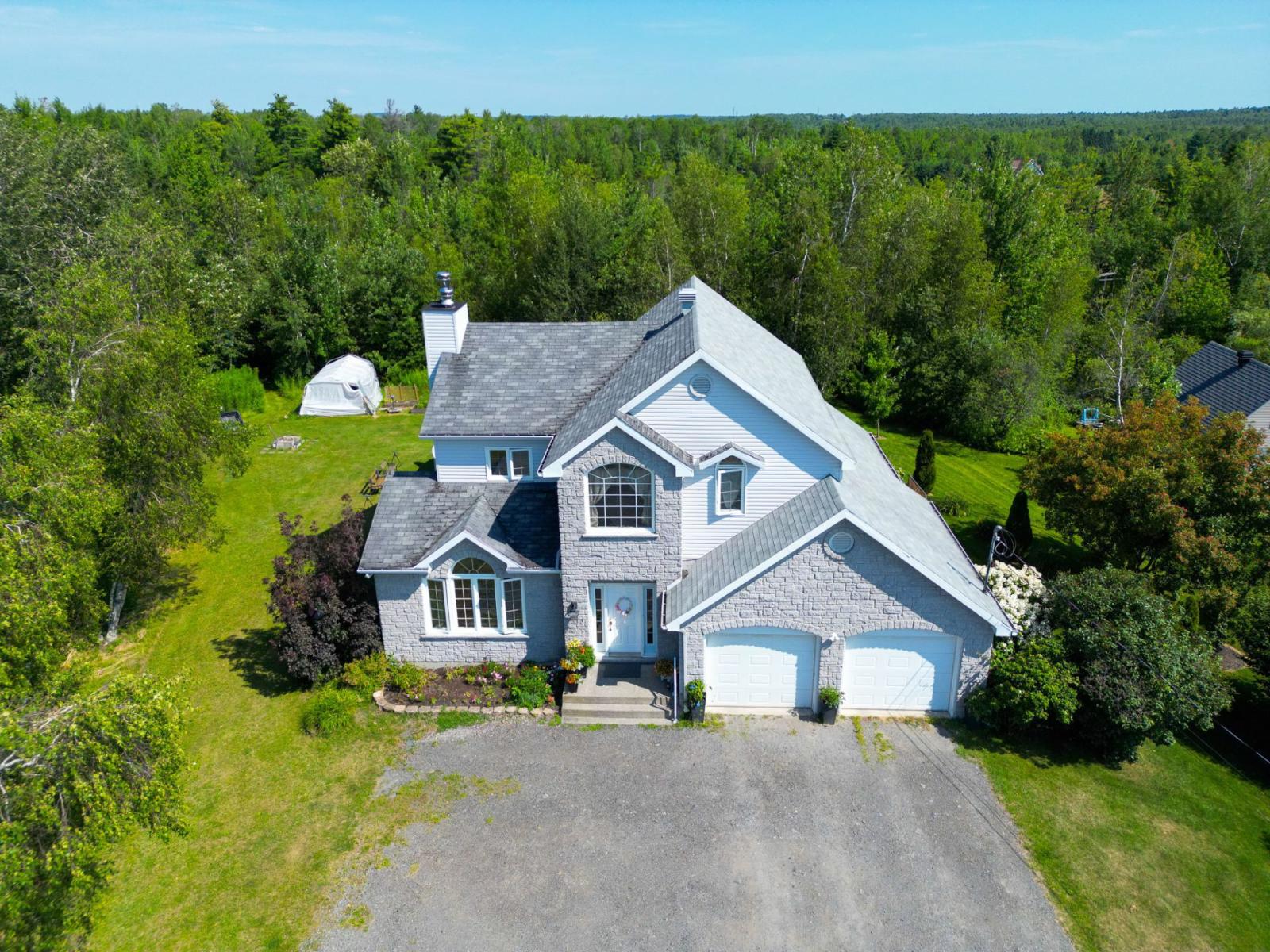 121 Rue du Magor Sherbrooke (Brompton/Rock Forest/Saint-Élie/Deauville) Quebec Canada J1N4A3 2