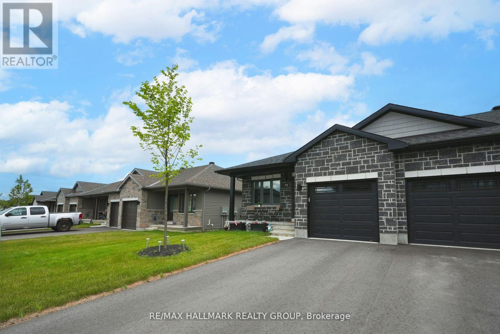 92 SEABERT DRIVE, Arnprior, Ontario
