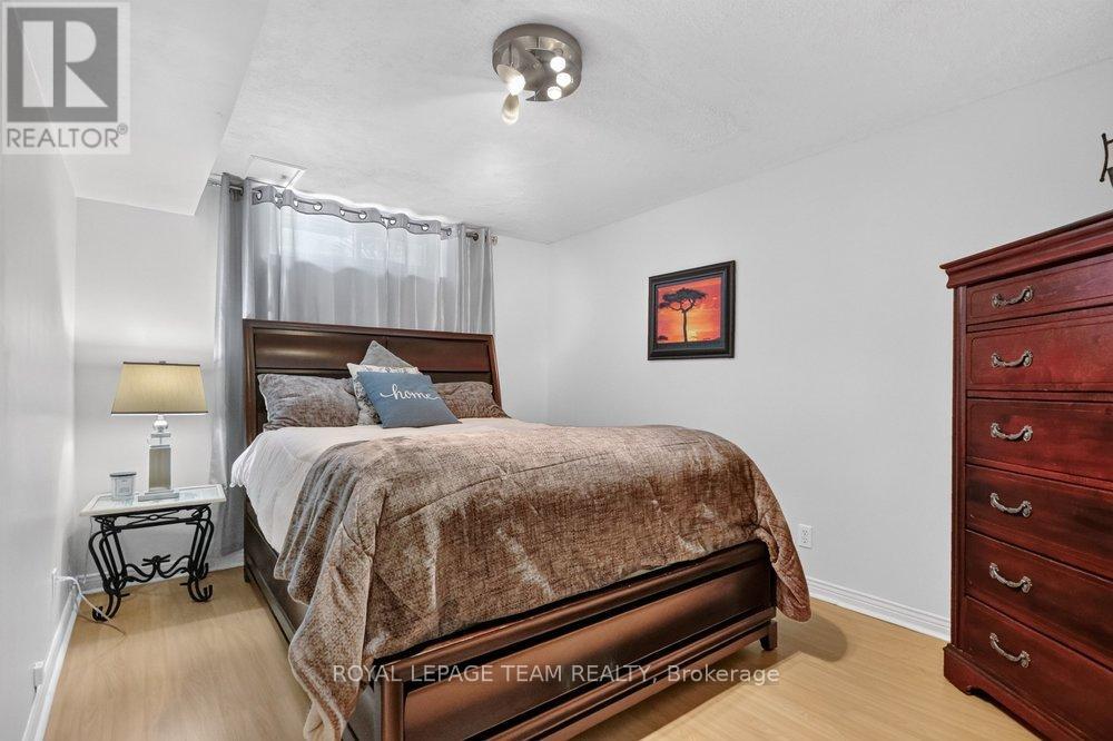 1877 Montereau Avenue, Ottawa, Ontario  K1C 5X4 - Photo 40 - X13818216