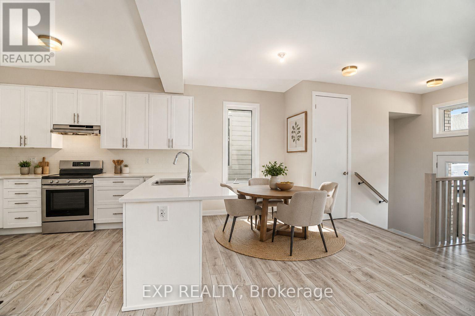 131 Beebalm Crescent, Ottawa, Ontario  K2J 7G6 - Photo 4 - X13818250