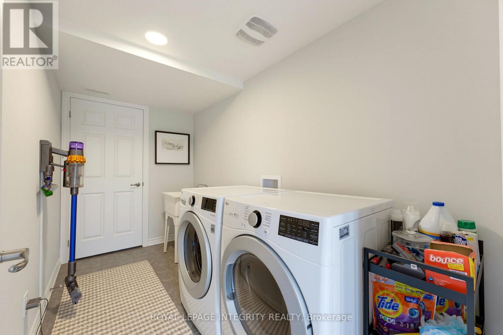 66 Feathertop Lane, Ottawa, Ontario  K2V 0K7 - Photo 6 - X13818290
