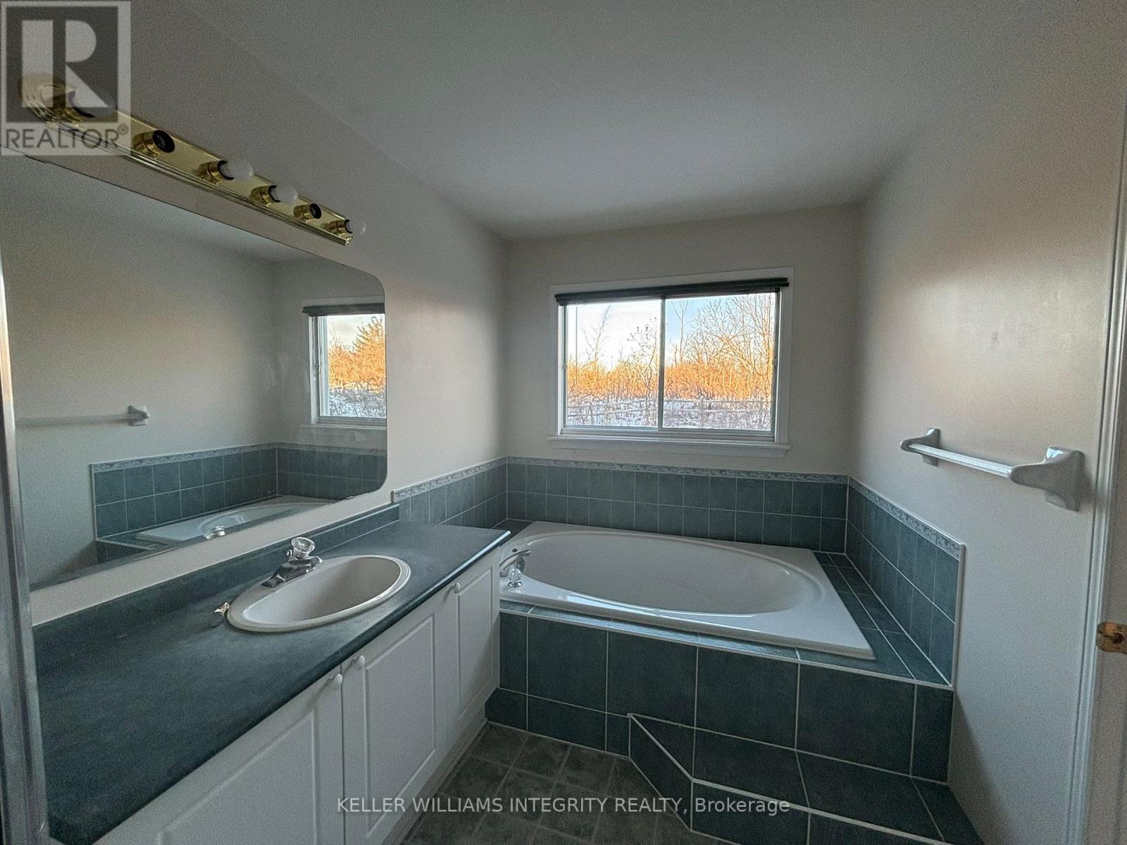 150 Blackdome Crescent, Ottawa, Ontario K2T 1A7 - Photo 7 - X13818304
