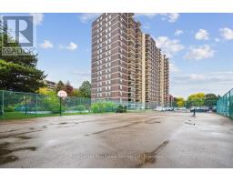 812 - 966 INVERHOUSE DRIVE, Mississauga, Ontario