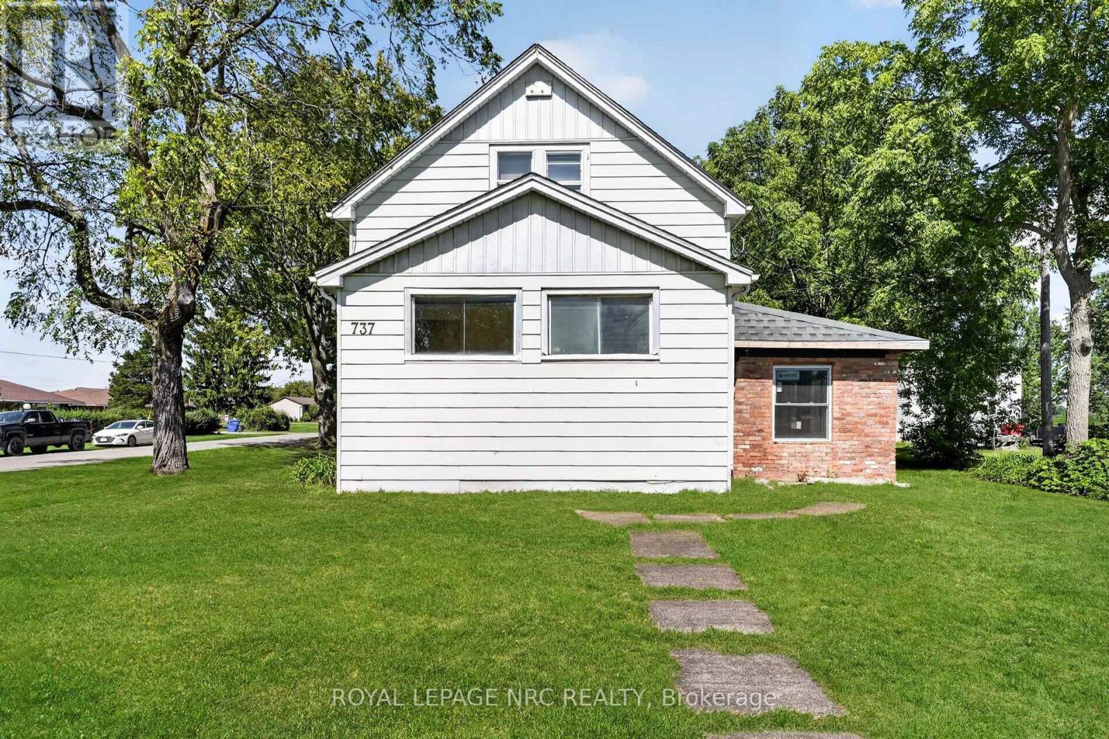 737 MAIN STREET W, Port Colborne, Ontario