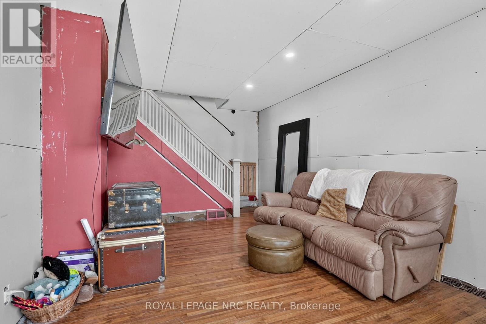 737 Main Street W, Port Colborne, Ontario  L3K 5V4 - Photo 23 - X13818200