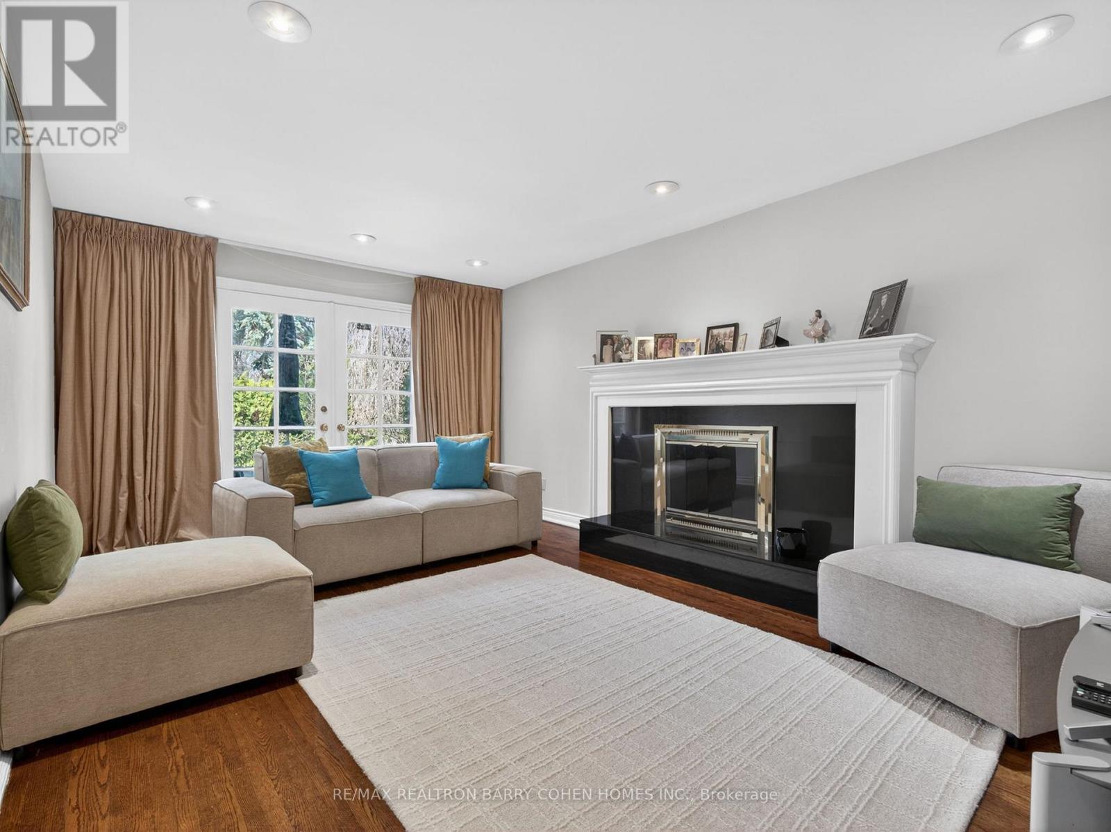 25 Harlington Road, Toronto, Ontario  M3B 3G3 - Photo 15 - C13818198