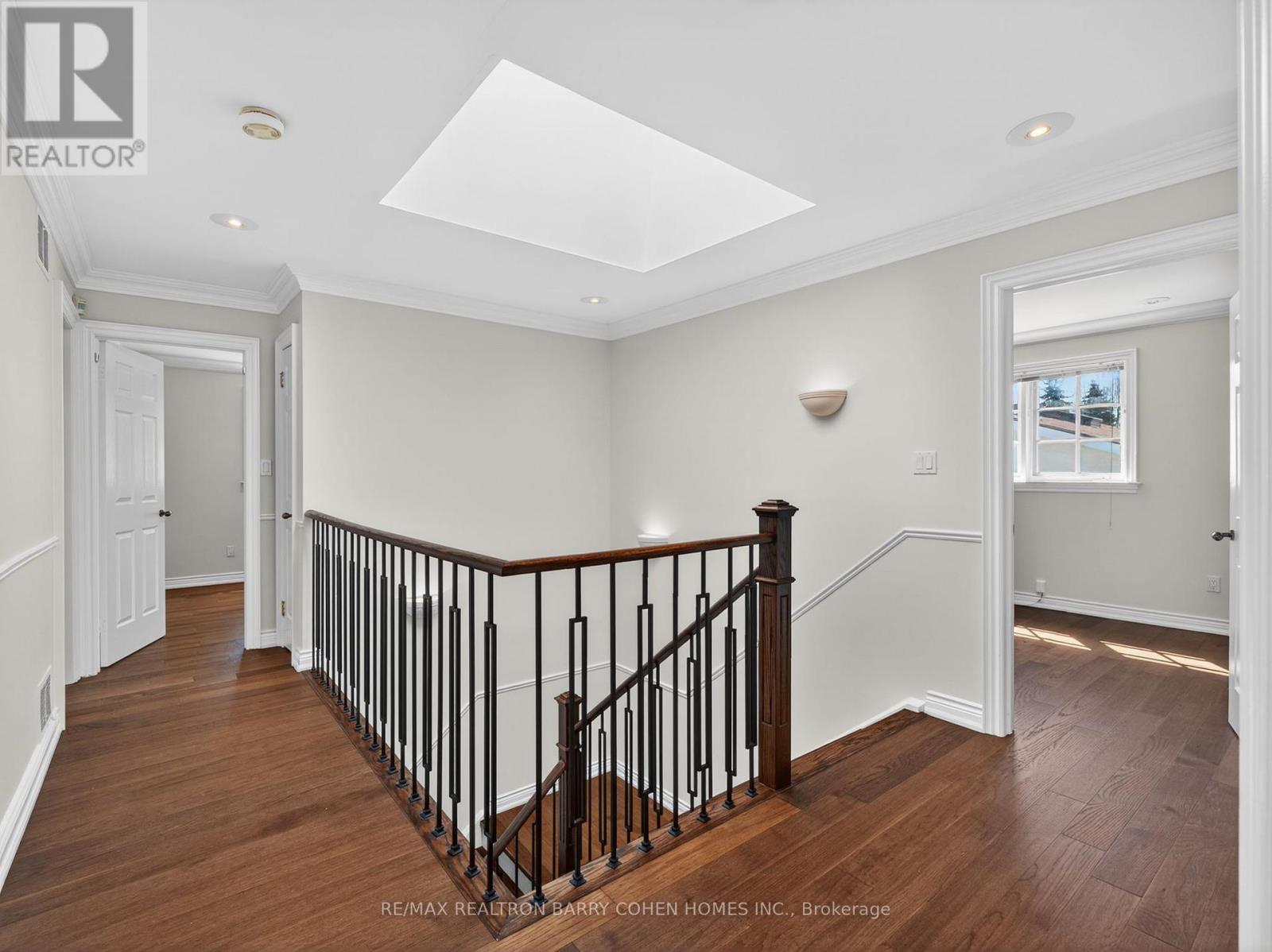 25 Harlington Road, Toronto, Ontario  M3B 3G3 - Photo 18 - C13818198