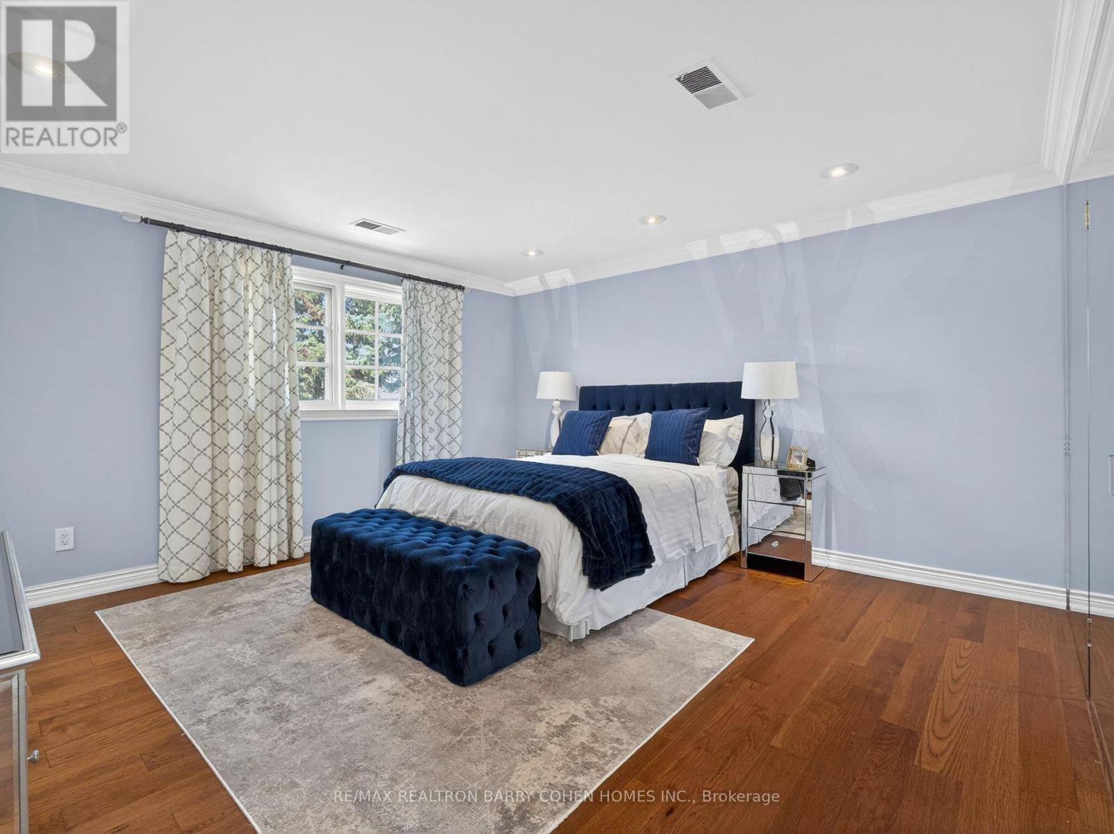 25 Harlington Road, Toronto, Ontario  M3B 3G3 - Photo 19 - C13818198