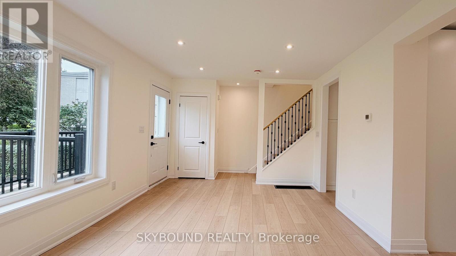 Upper - 60 Chelwood Road, Toronto, Ontario  M1K 2K8 - Photo 14 - E13818166