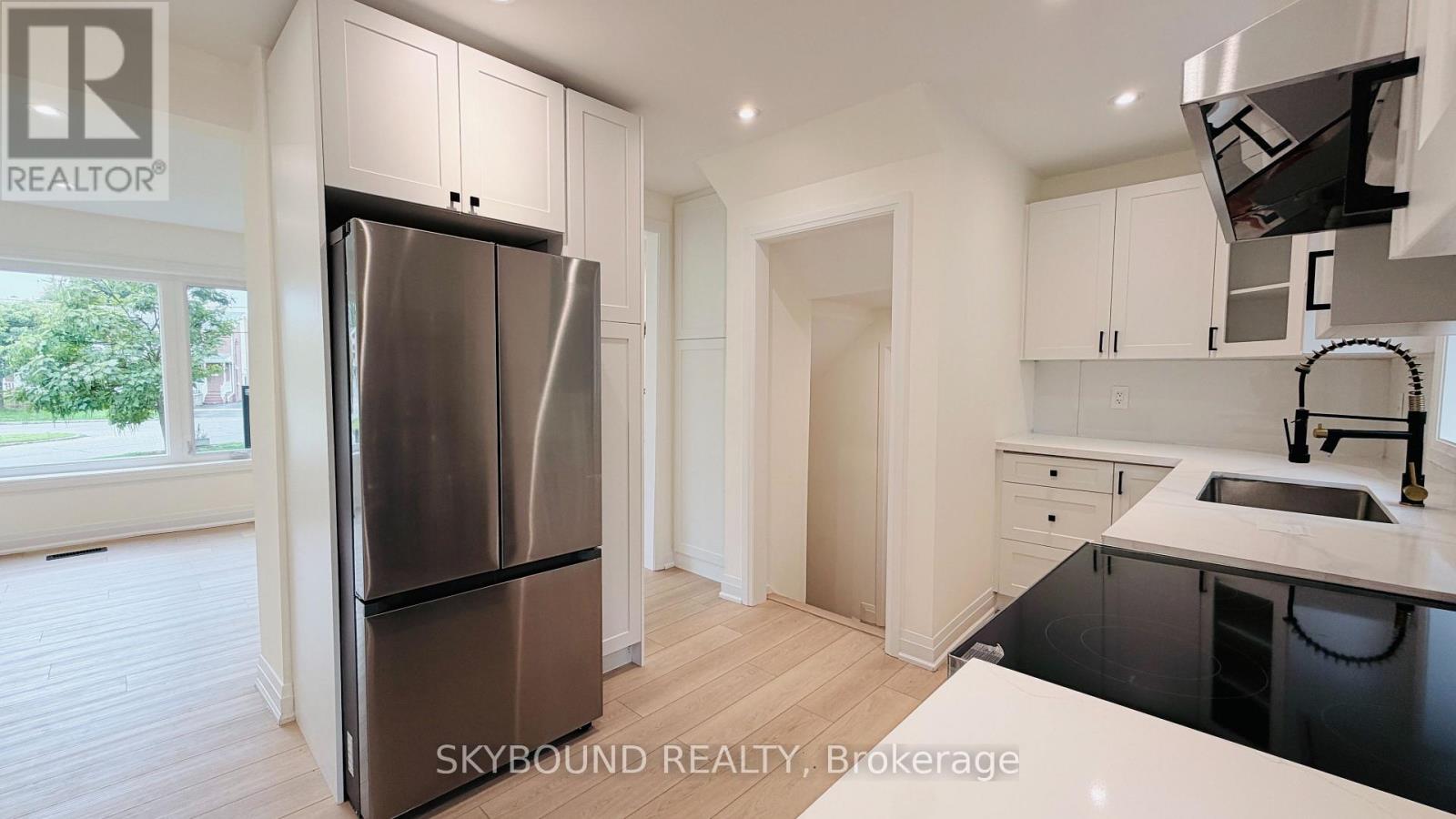 Upper - 60 Chelwood Road, Toronto, Ontario  M1K 2K8 - Photo 18 - E13818166