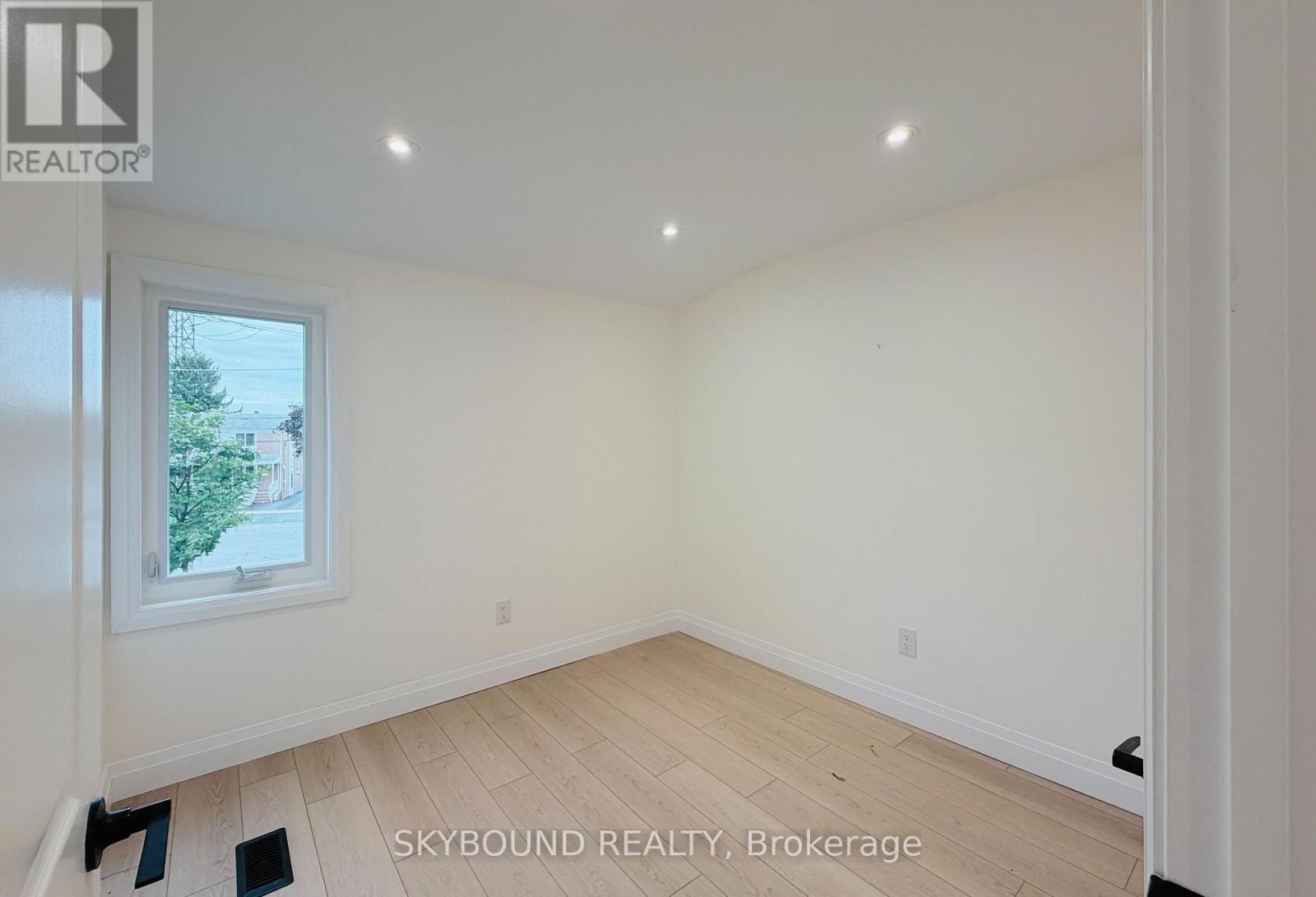 Upper - 60 Chelwood Road, Toronto, Ontario  M1K 2K8 - Photo 20 - E13818166