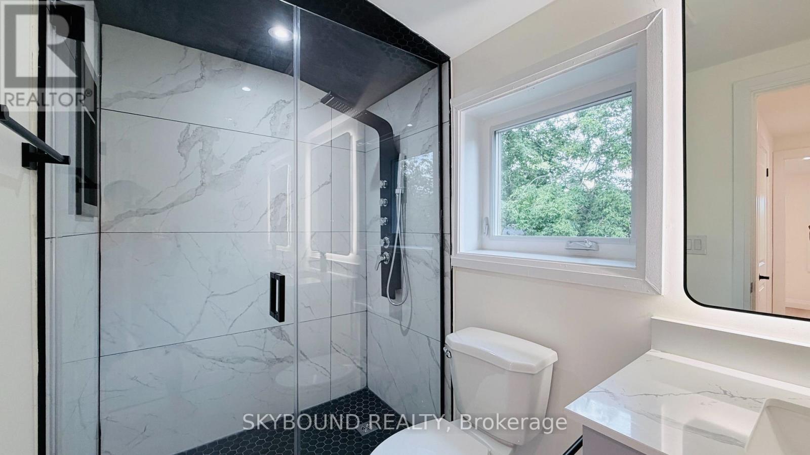 Upper - 60 Chelwood Road, Toronto, Ontario  M1K 2K8 - Photo 24 - E13818166