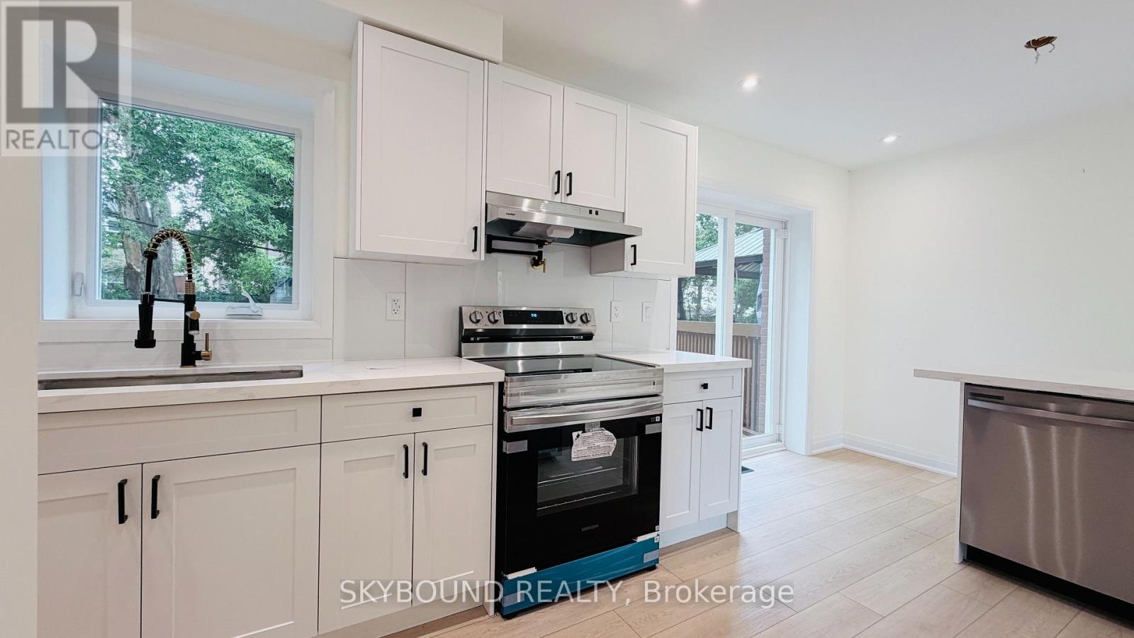 Upper - 60 Chelwood Road, Toronto, Ontario  M1K 2K8 - Photo 4 - E13818166
