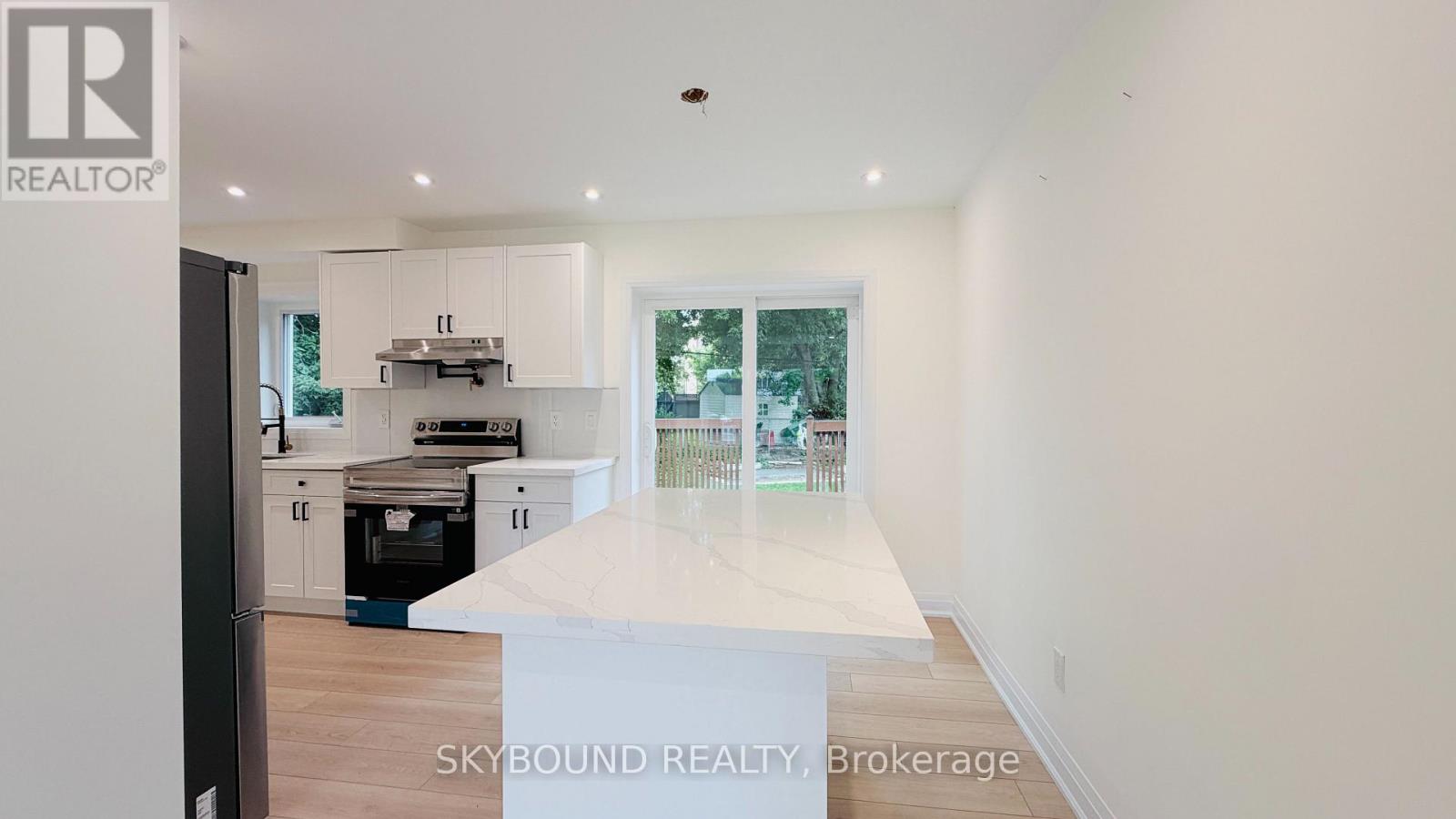 Upper - 60 Chelwood Road, Toronto, Ontario  M1K 2K8 - Photo 5 - E13818166