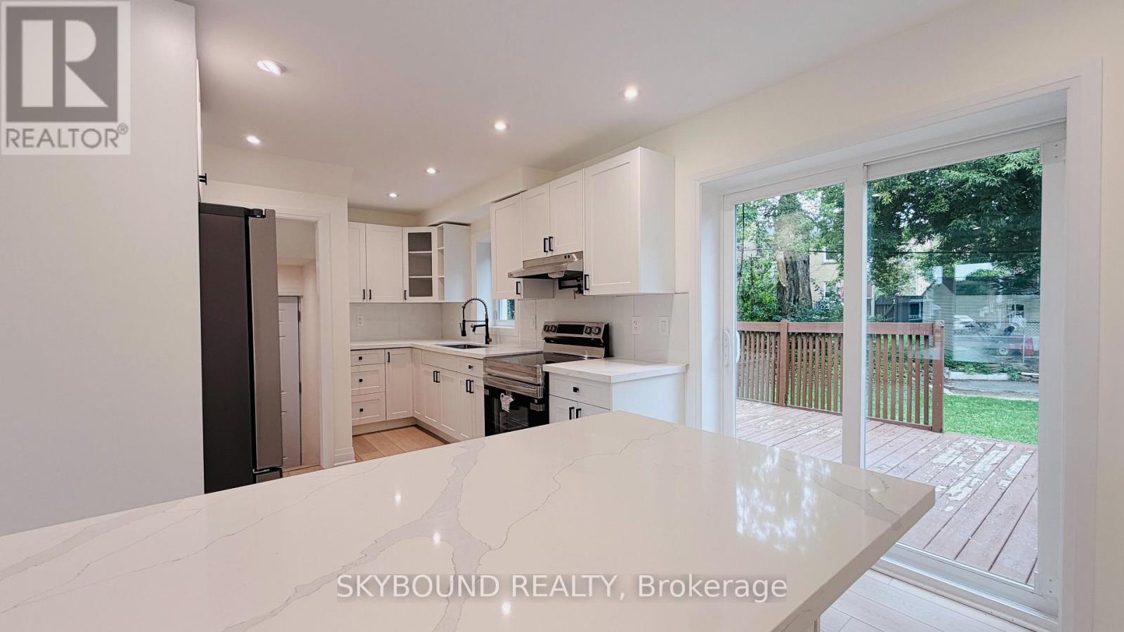 Upper - 60 Chelwood Road, Toronto, Ontario  M1K 2K8 - Photo 6 - E13818166