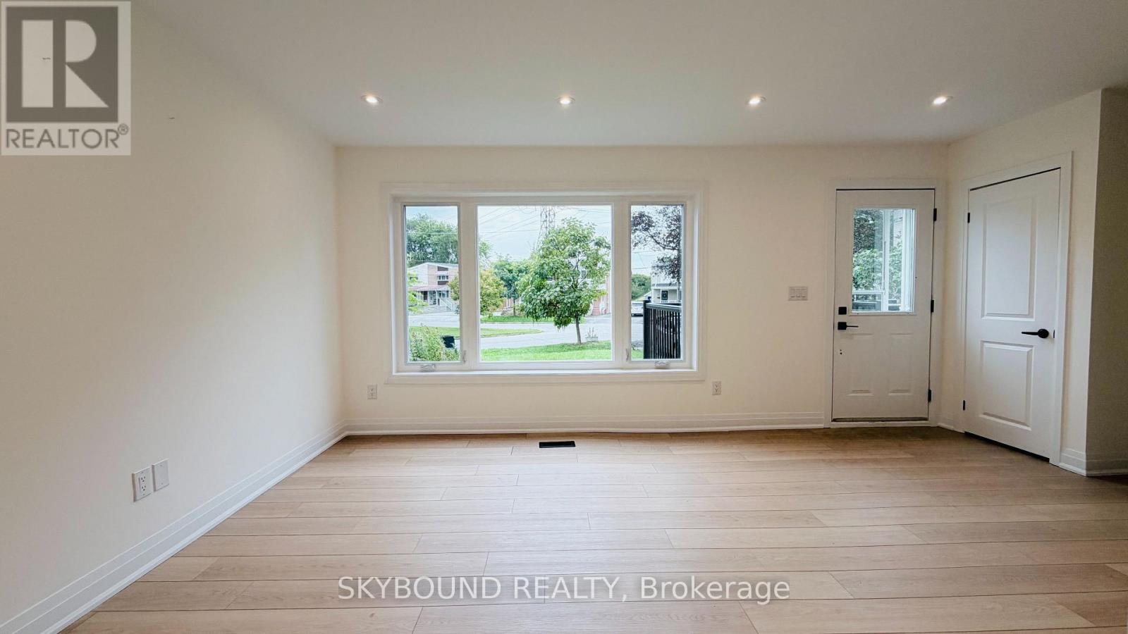Upper - 60 Chelwood Road, Toronto, Ontario  M1K 2K8 - Photo 8 - E13818166