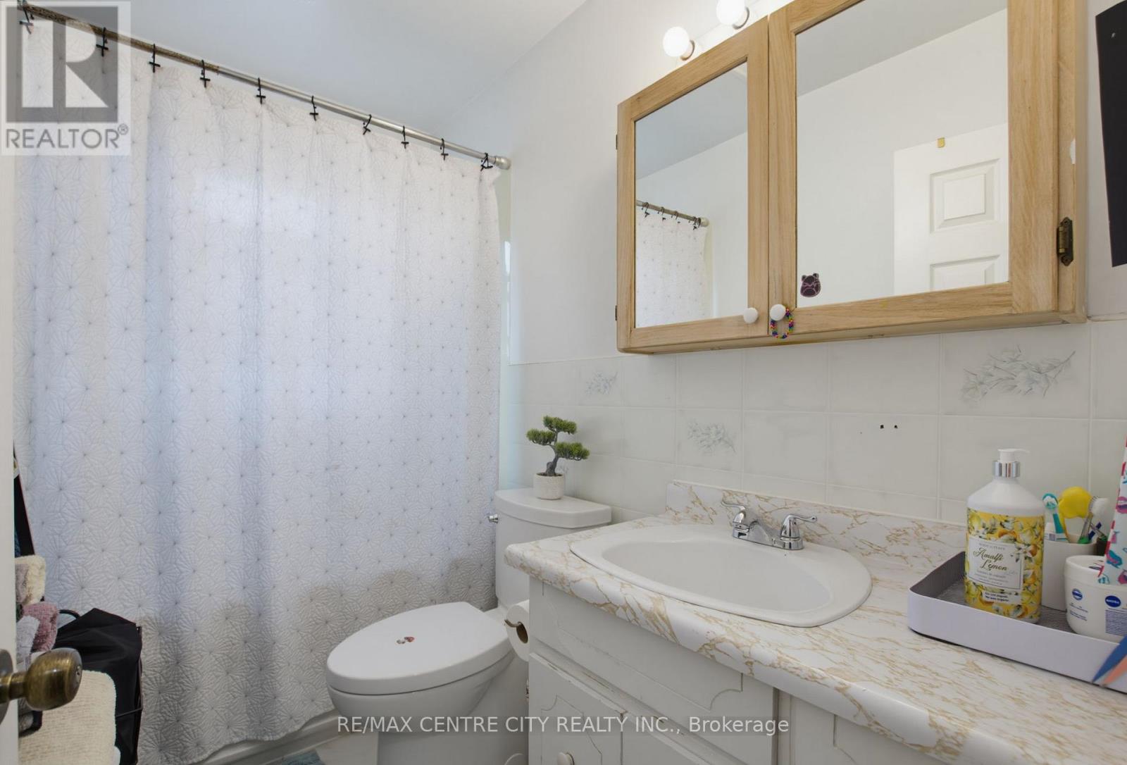 204 Burnside Drive, London East, Ontario  N5V 1B7 - Photo 16 - X13480654