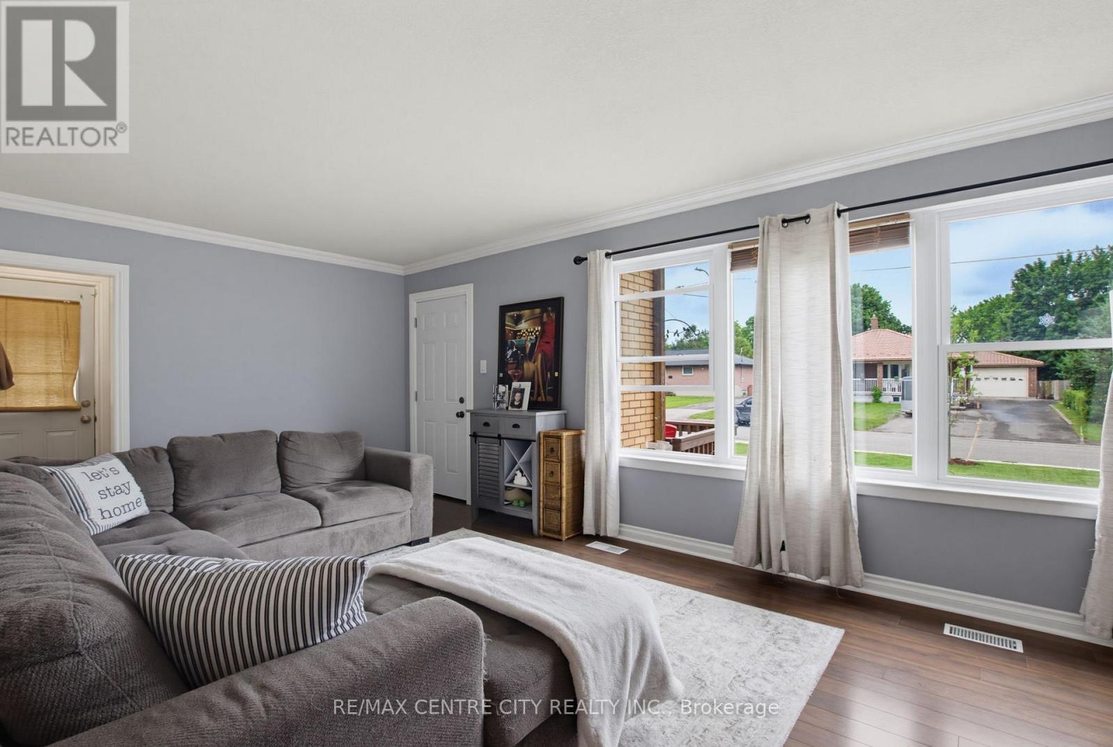 204 Burnside Drive, London East, Ontario  N5V 1B7 - Photo 7 - X13480654