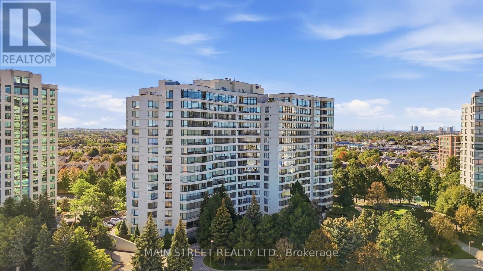 1705 - 110 Promenade Circle, Vaughan (Brownridge), Ontario  L4J 7W8 - Photo 1 - N13818262