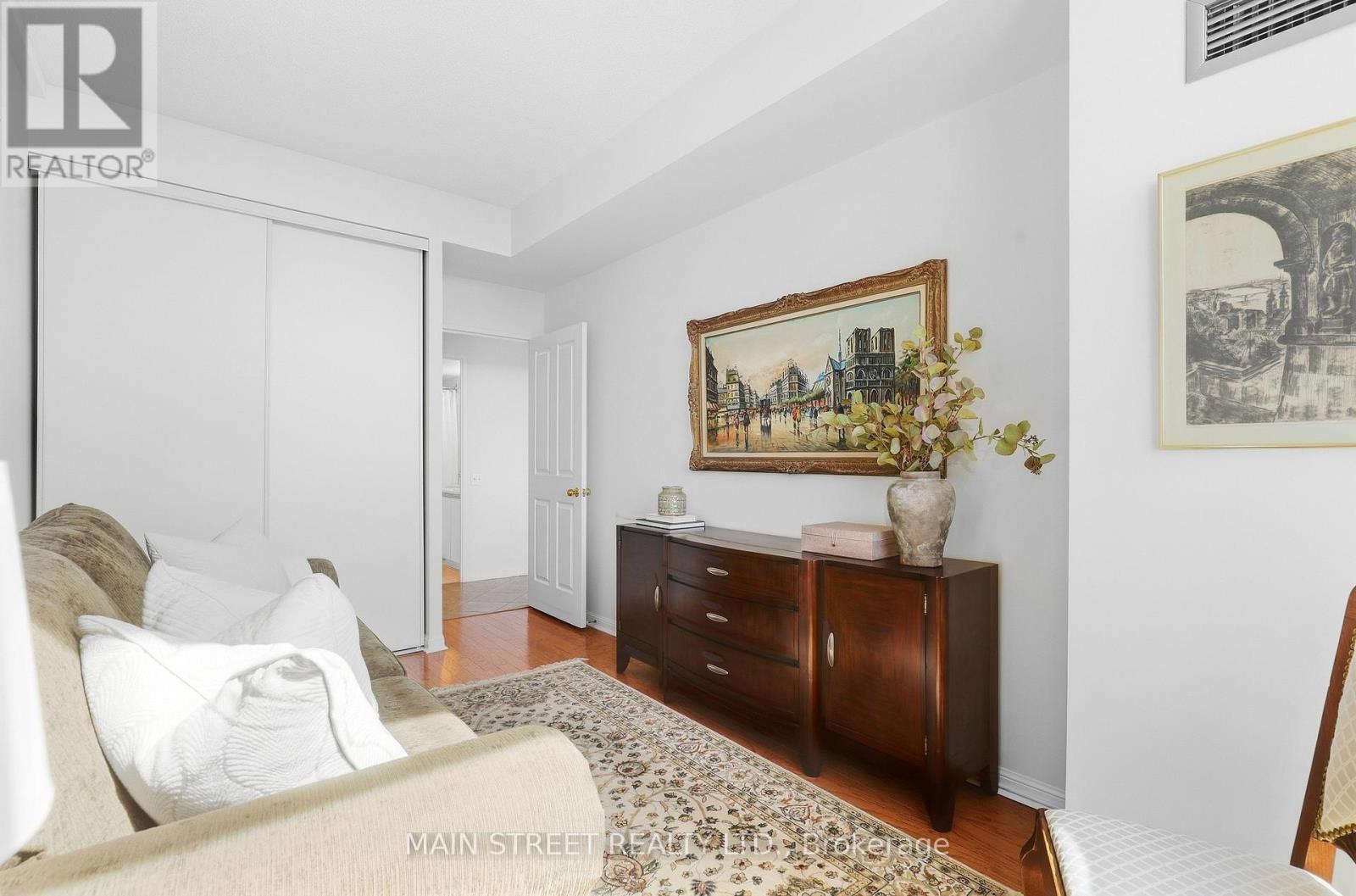 1705 - 110 Promenade Circle, Vaughan (Brownridge), Ontario  L4J 7W8 - Photo 20 - N13818262