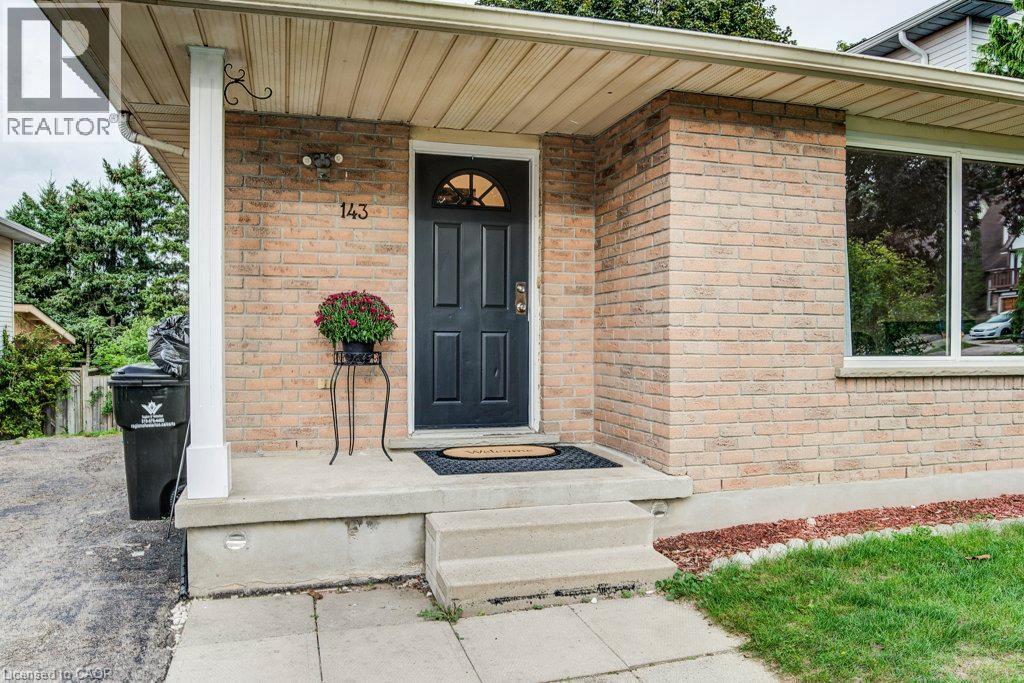143 Sunrise Place, Kitchener, Ontario  N2B 3S8 - Photo 4 - 40862282
