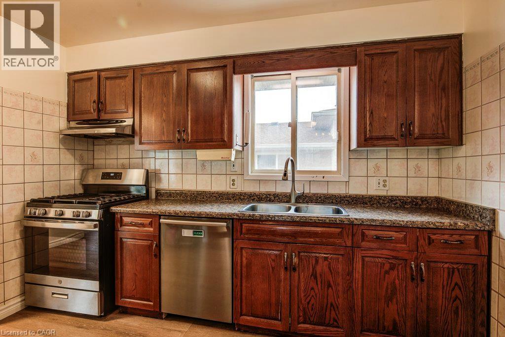 143 Sunrise Place, Kitchener, Ontario  N2B 3S8 - Photo 8 - 40862282