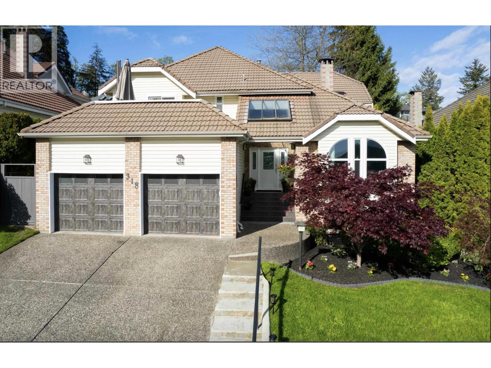 318 Roche Point Drive, North Vancouver, British Columbia V7G 2M2 - Photo 4 - R3168687
