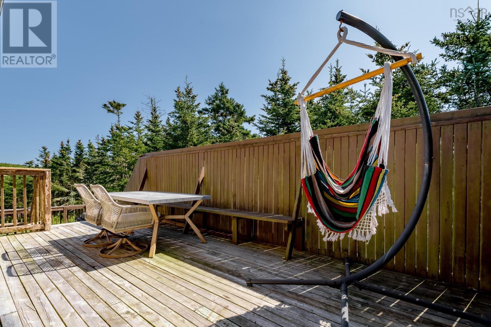 449 Causeway Road photo 36