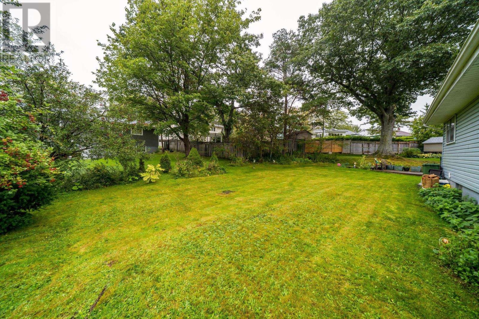 10 Caudle Park Crescent, Lower Sackville, Nova Scotia  B4C 1Z2 - Photo 37 - 202624121