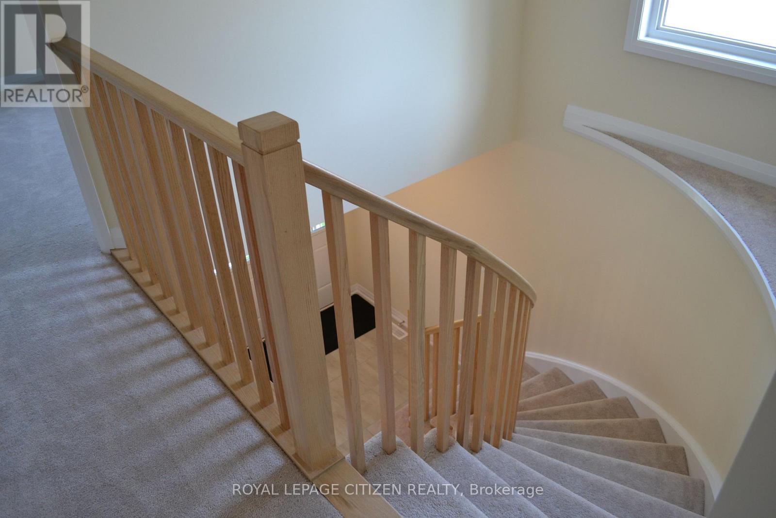 13 Revol Road, Penetanguishene, Ontario  L9M 0W8 - Photo 6 - S13816076