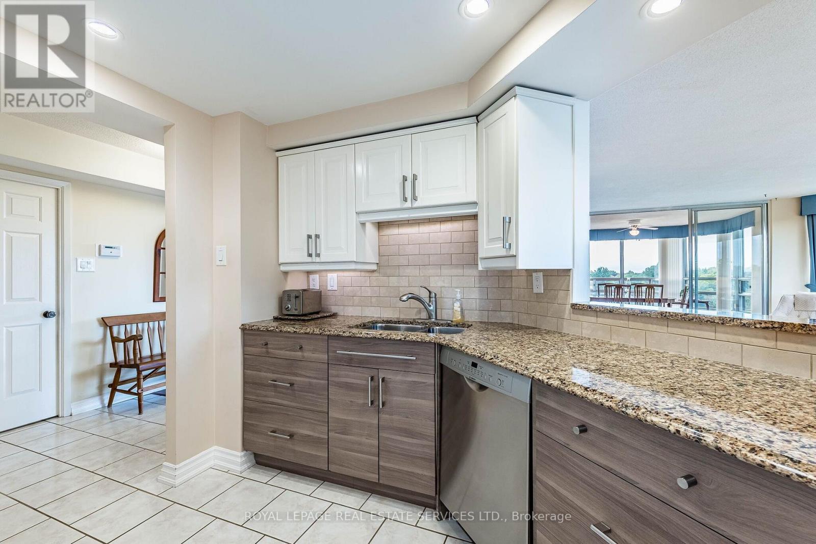 609 - 310 Mill Street S, Brampton, Ontario  L6Y 3B1 - Photo 7 - W13813712