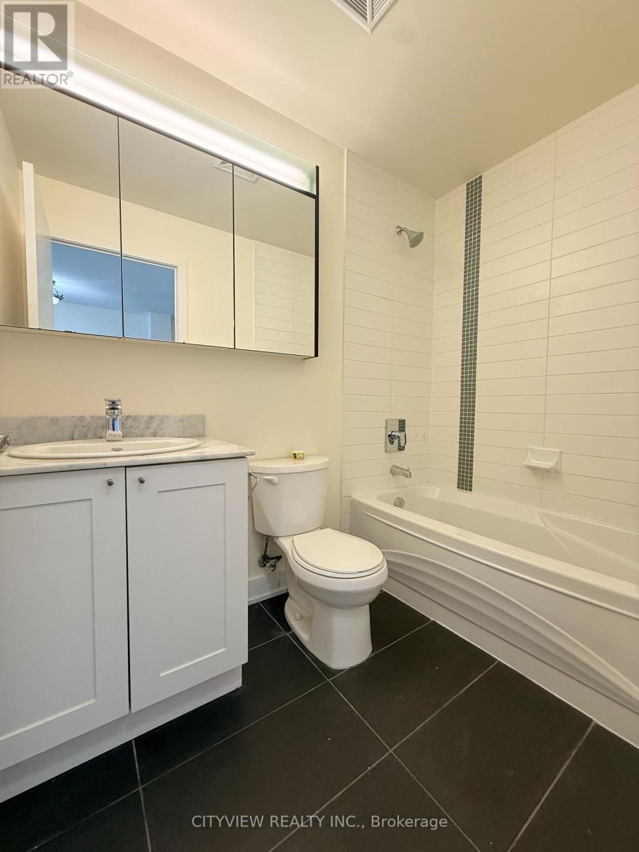4101 - 4070 Confederation Parkway, Mississauga, Ontario  L5B 0E9 - Photo 12 - W13812286