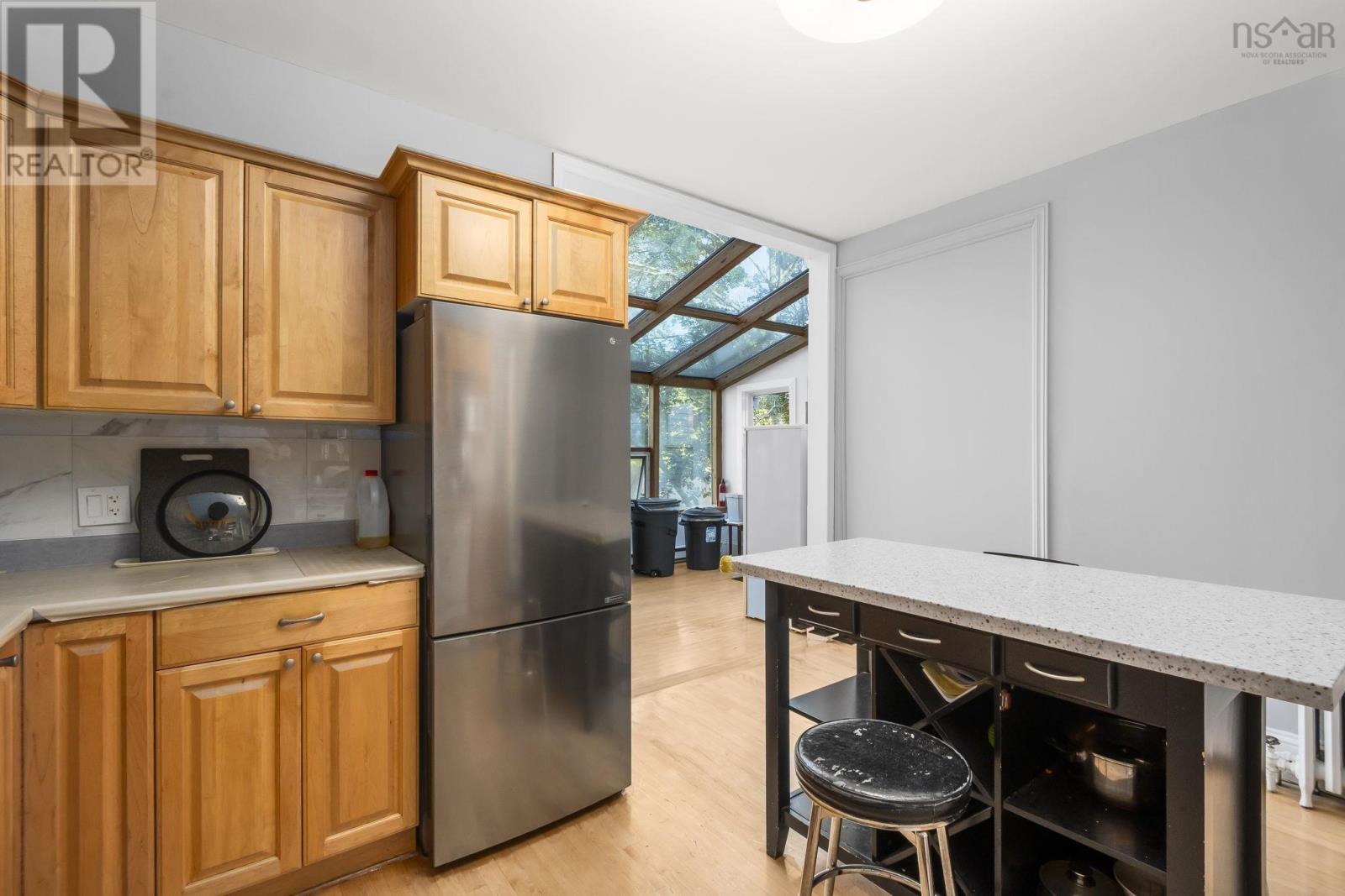 1531 Lemarchant Street, Halifax, Nova Scotia B3H 3R2 - Photo 6 - 202624036