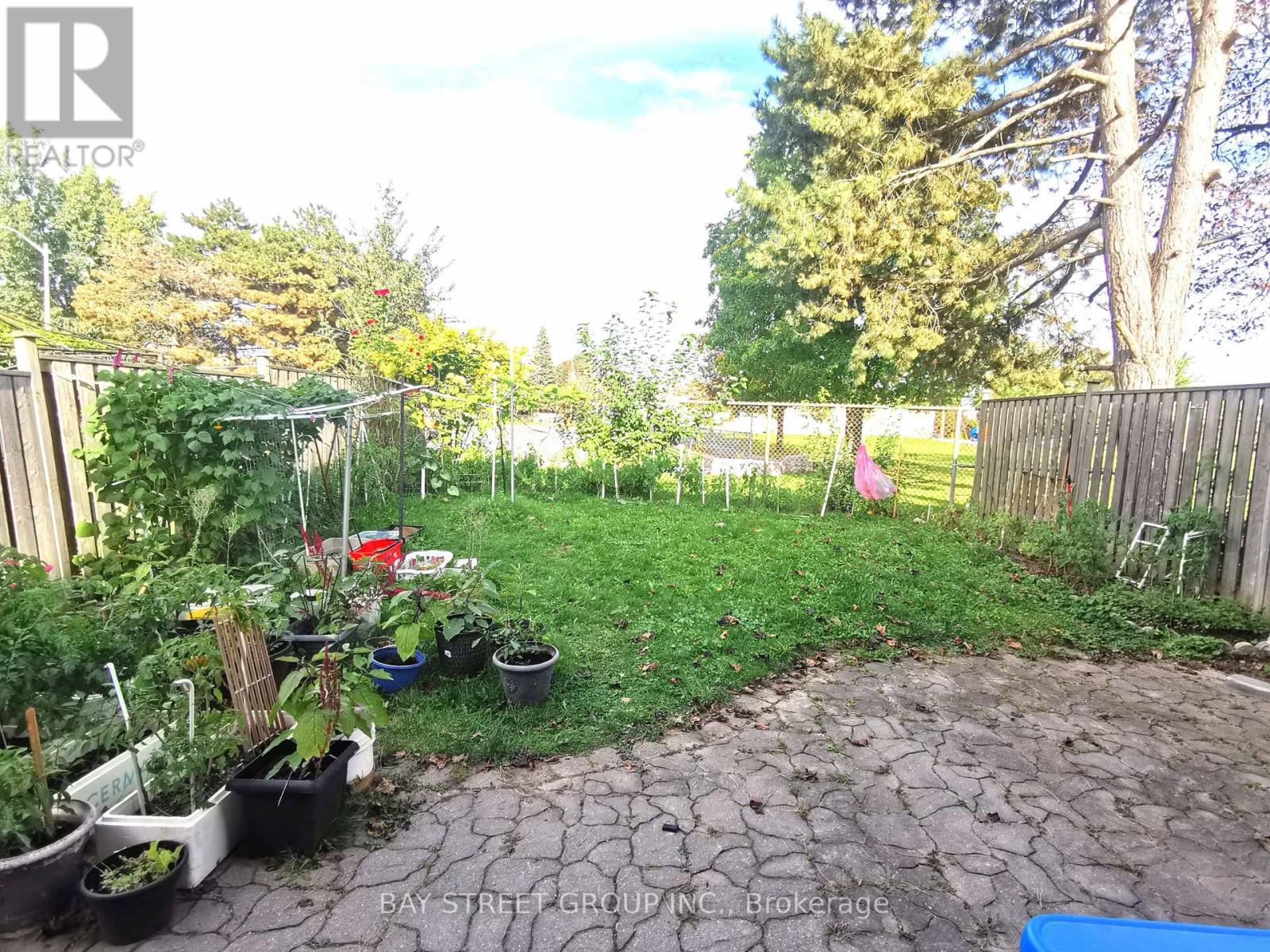 119 Shawnee Circle, Toronto, Ontario  M2H 2X9 - Photo 27 - C13817092