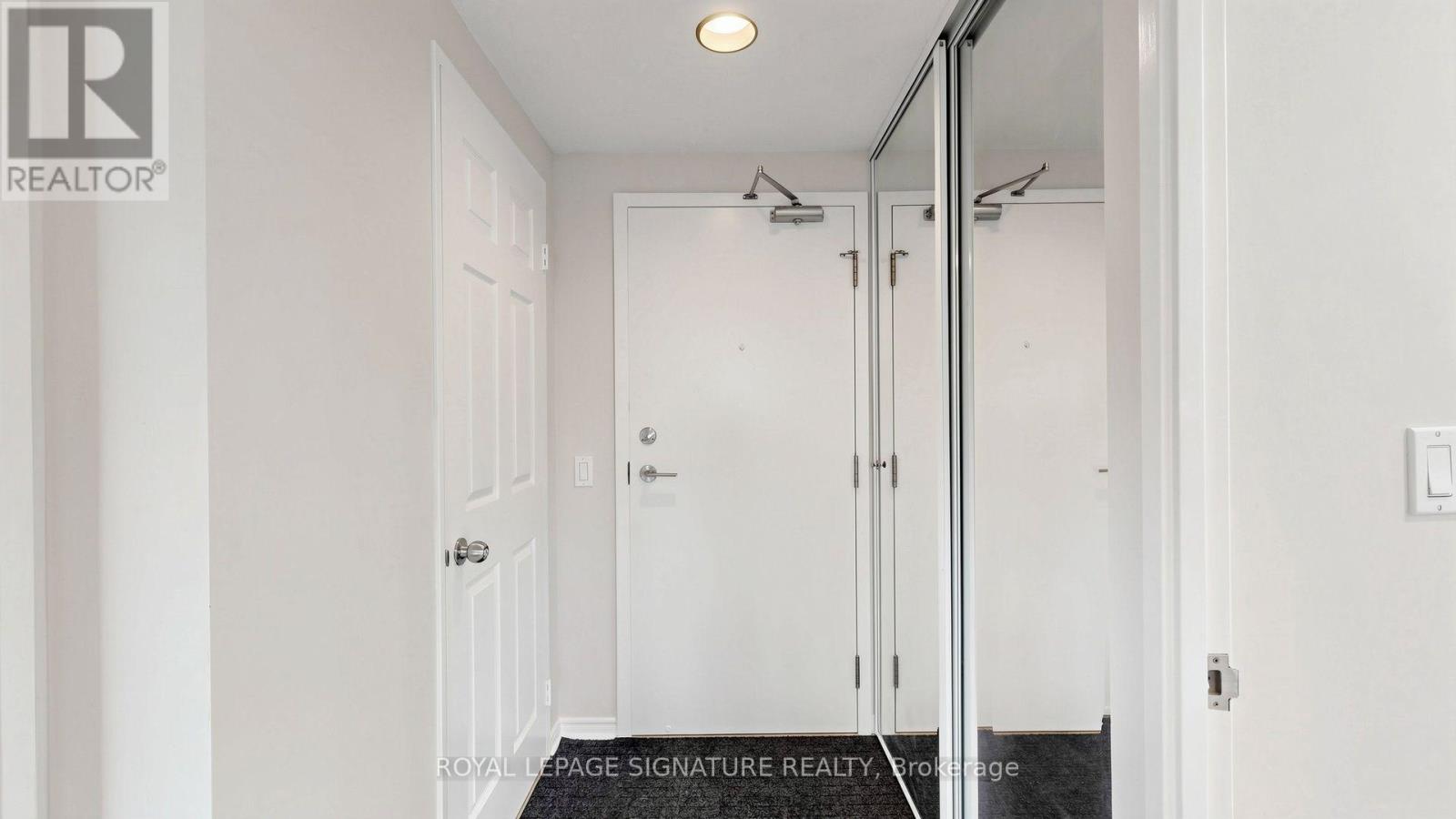 411 - 7 Bishop Avenue, Toronto, Ontario  M2M 4J4 - Photo 35 - C13817592