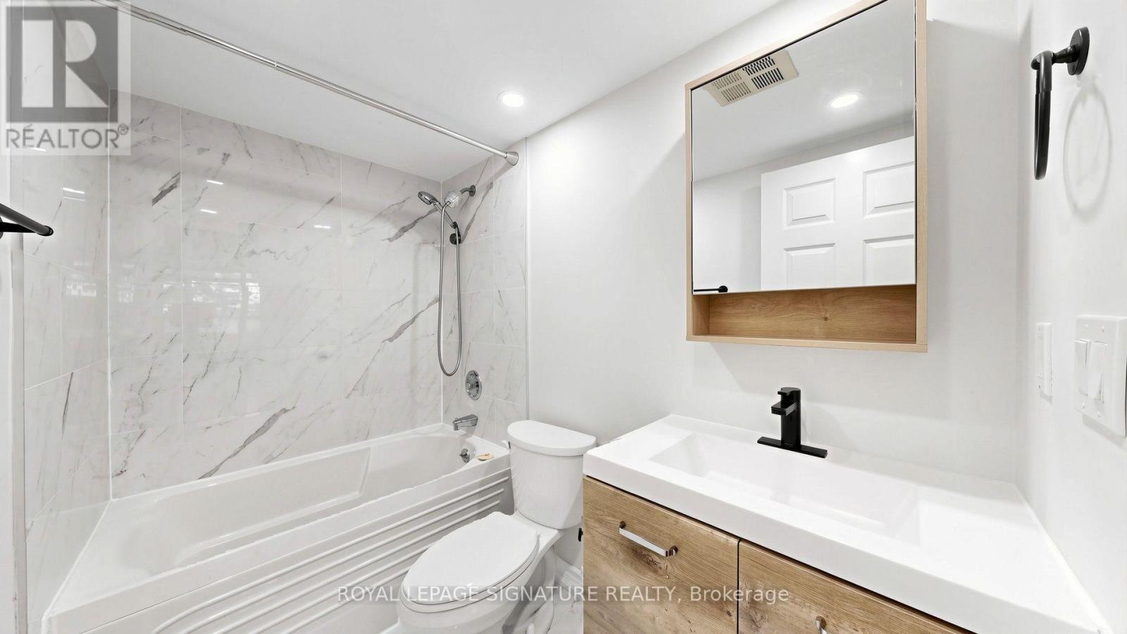 411 - 7 Bishop Avenue, Toronto, Ontario  M2M 4J4 - Photo 25 - C13817592
