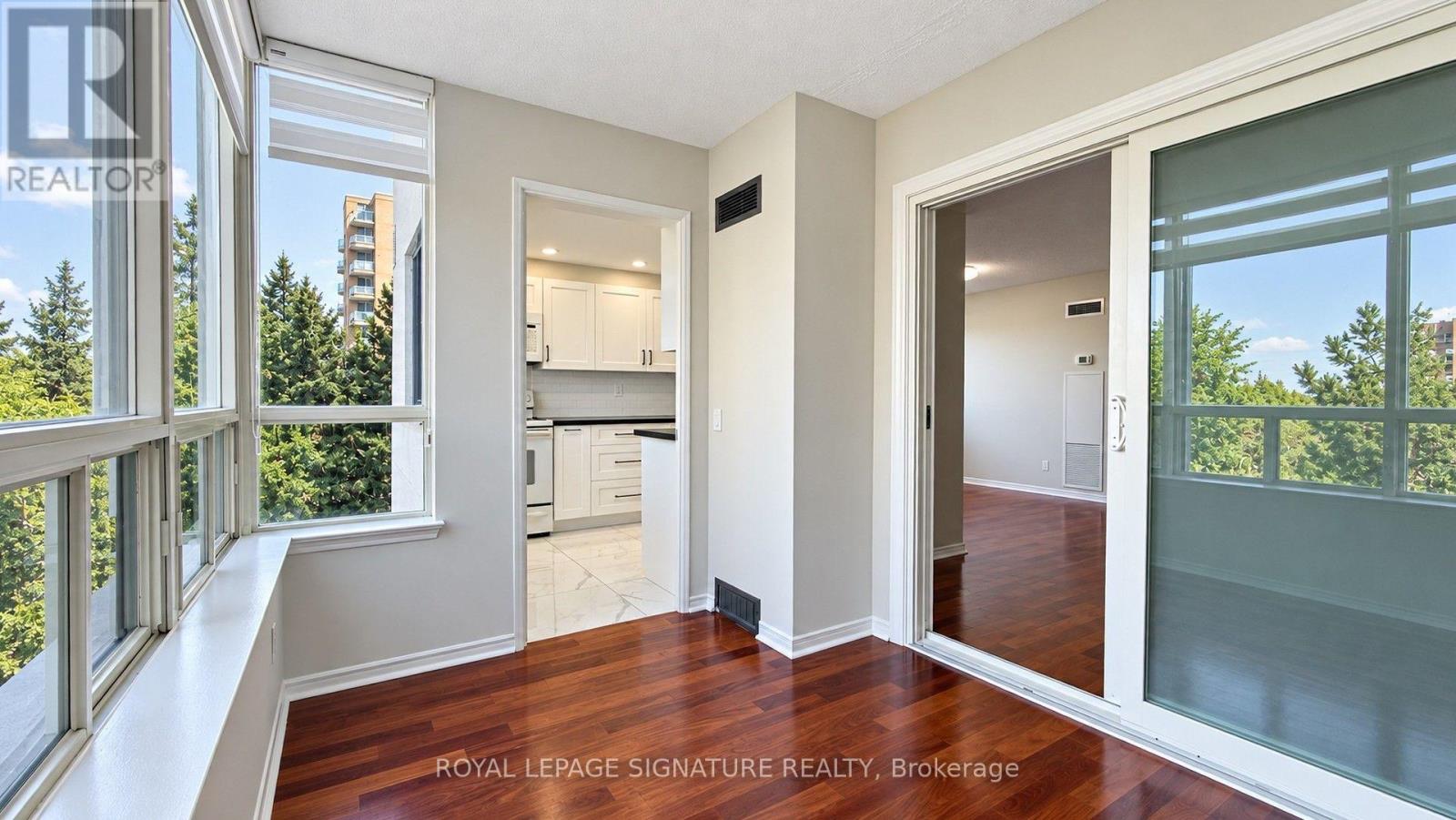 411 - 7 Bishop Avenue, Toronto, Ontario  M2M 4J4 - Photo 7 - C13817592