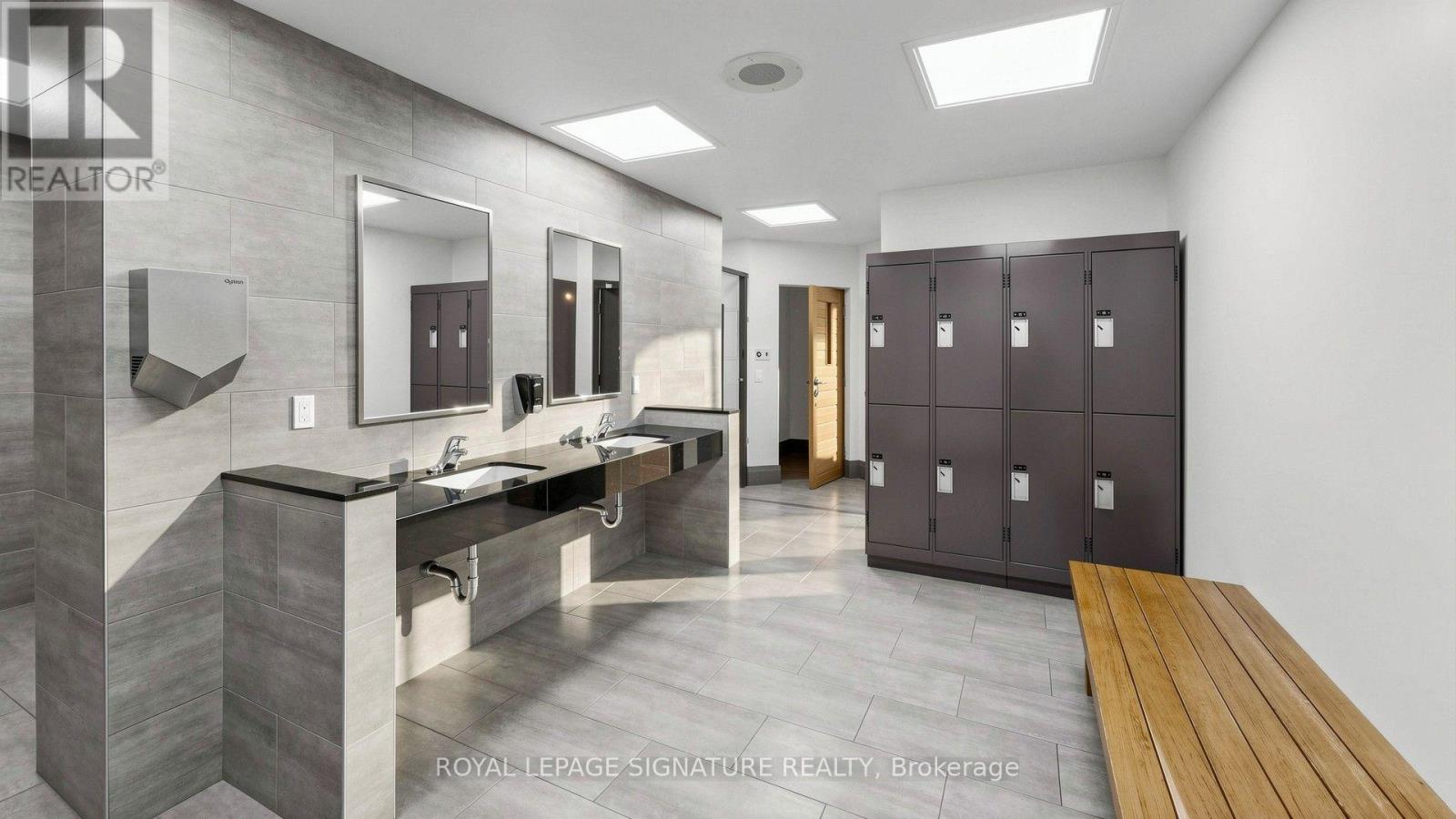 411 - 7 Bishop Avenue, Toronto, Ontario  M2M 4J4 - Photo 47 - C13817592